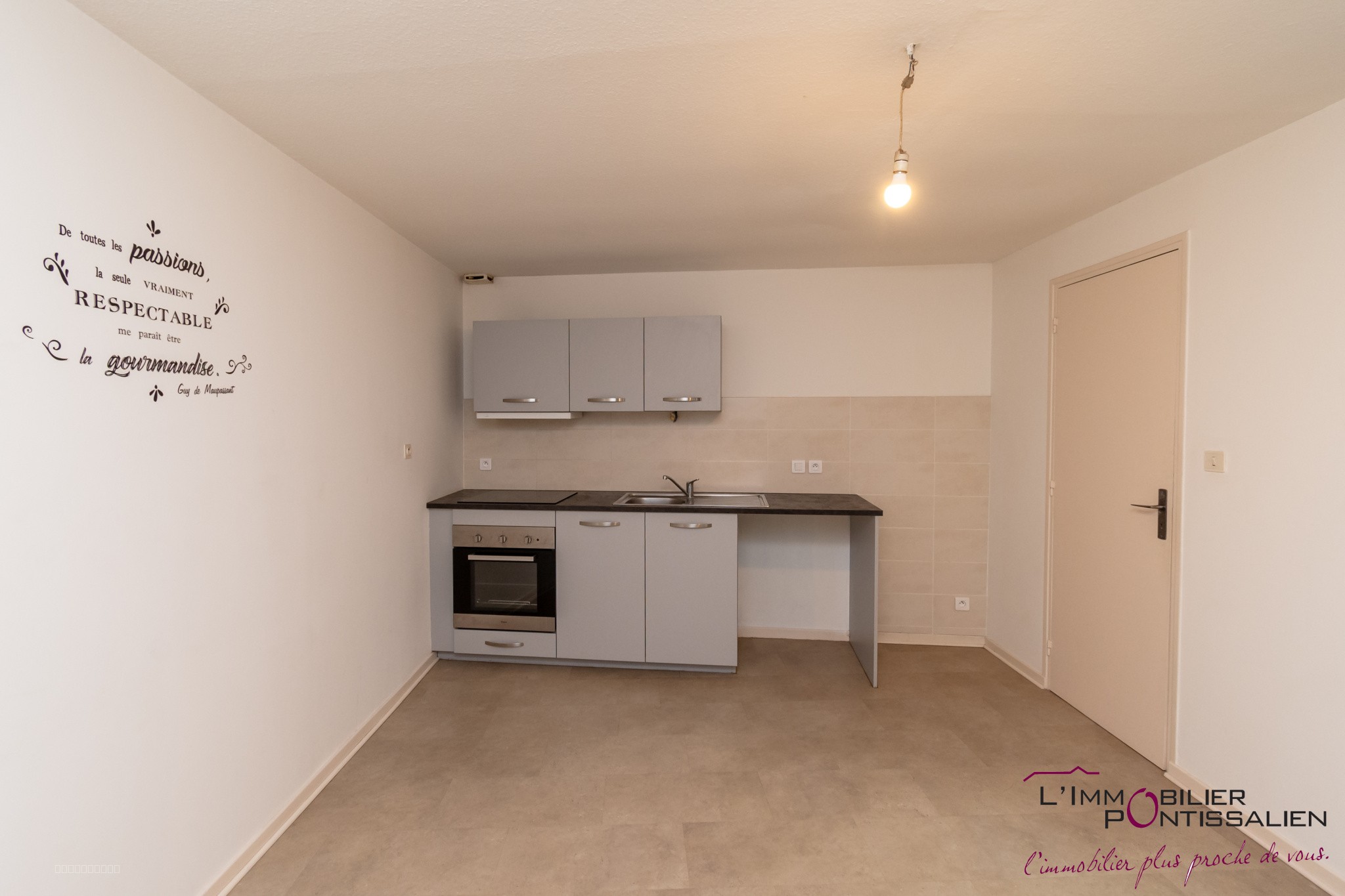 PONTARLIER - CENTRE VILLE - APPARTEMENT T2 - CAVE — photo 6