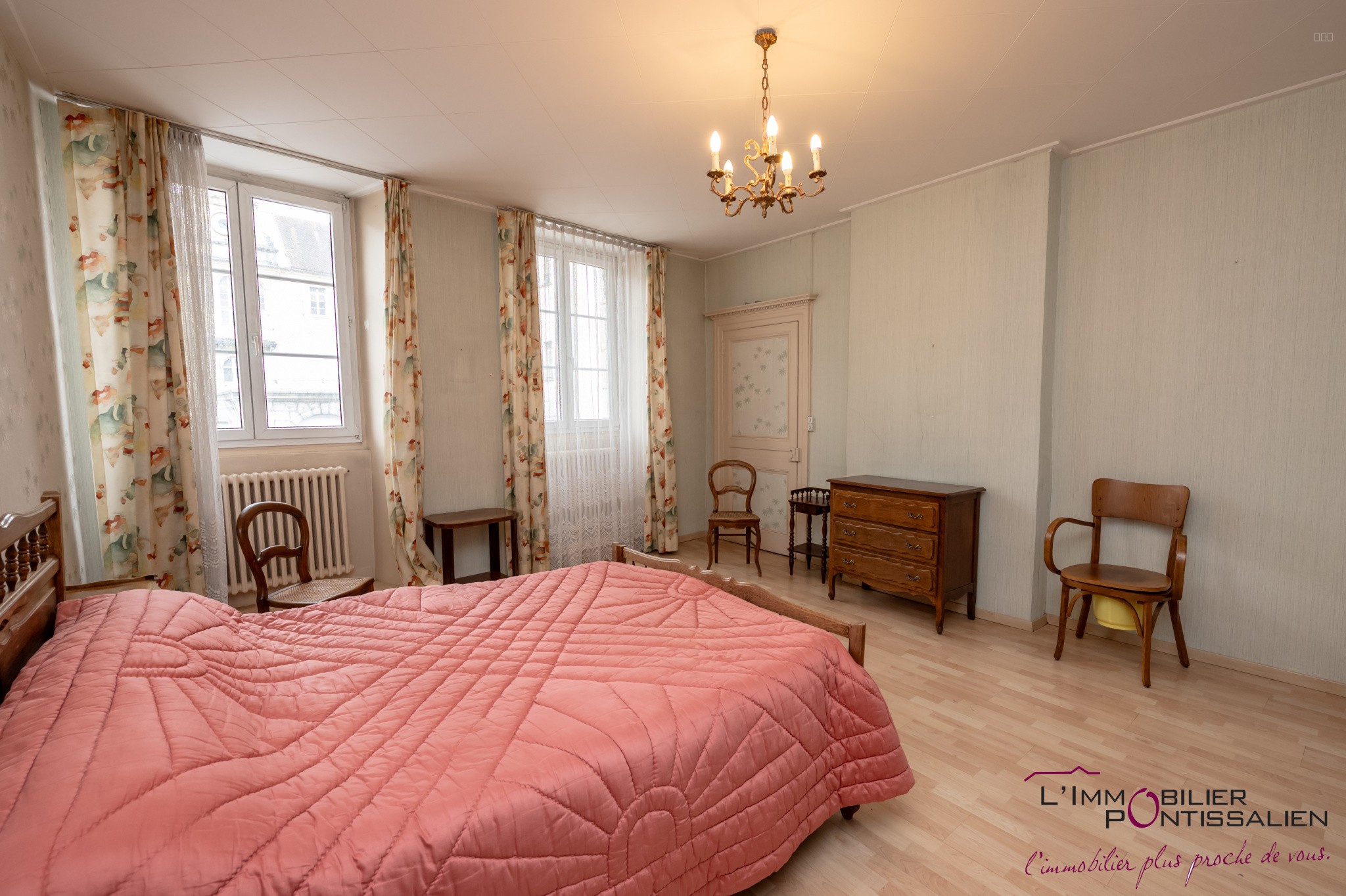 PONTARLIER - PROCHE HÔPITAL : APPARTEMENT DE TYPE 4 — photo 7