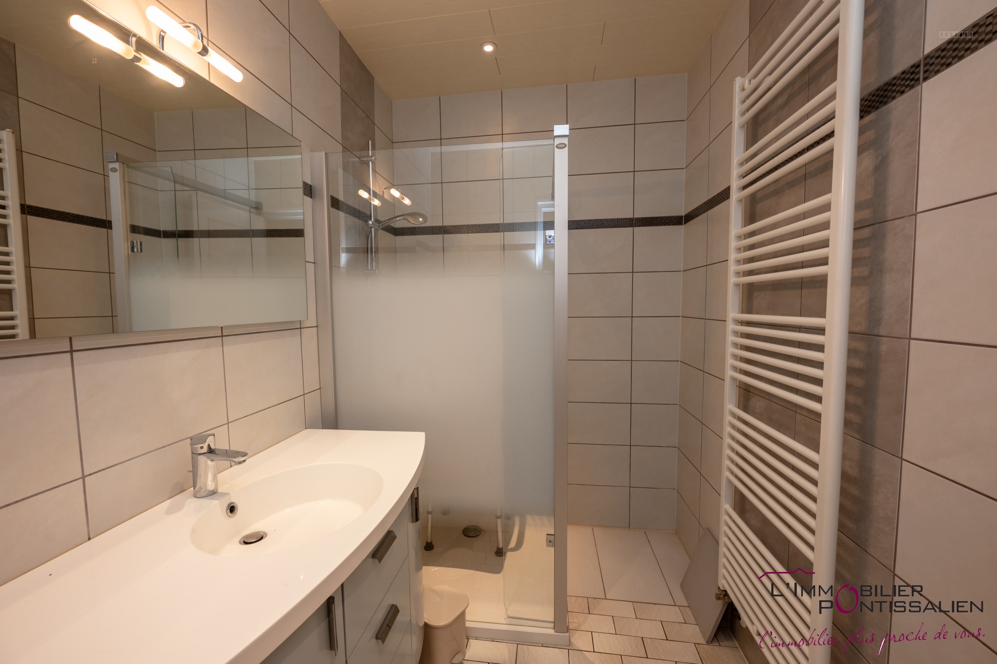 PONTARLIER - PROCHE HÔPITAL : APPARTEMENT DE TYPE 4 — photo 11