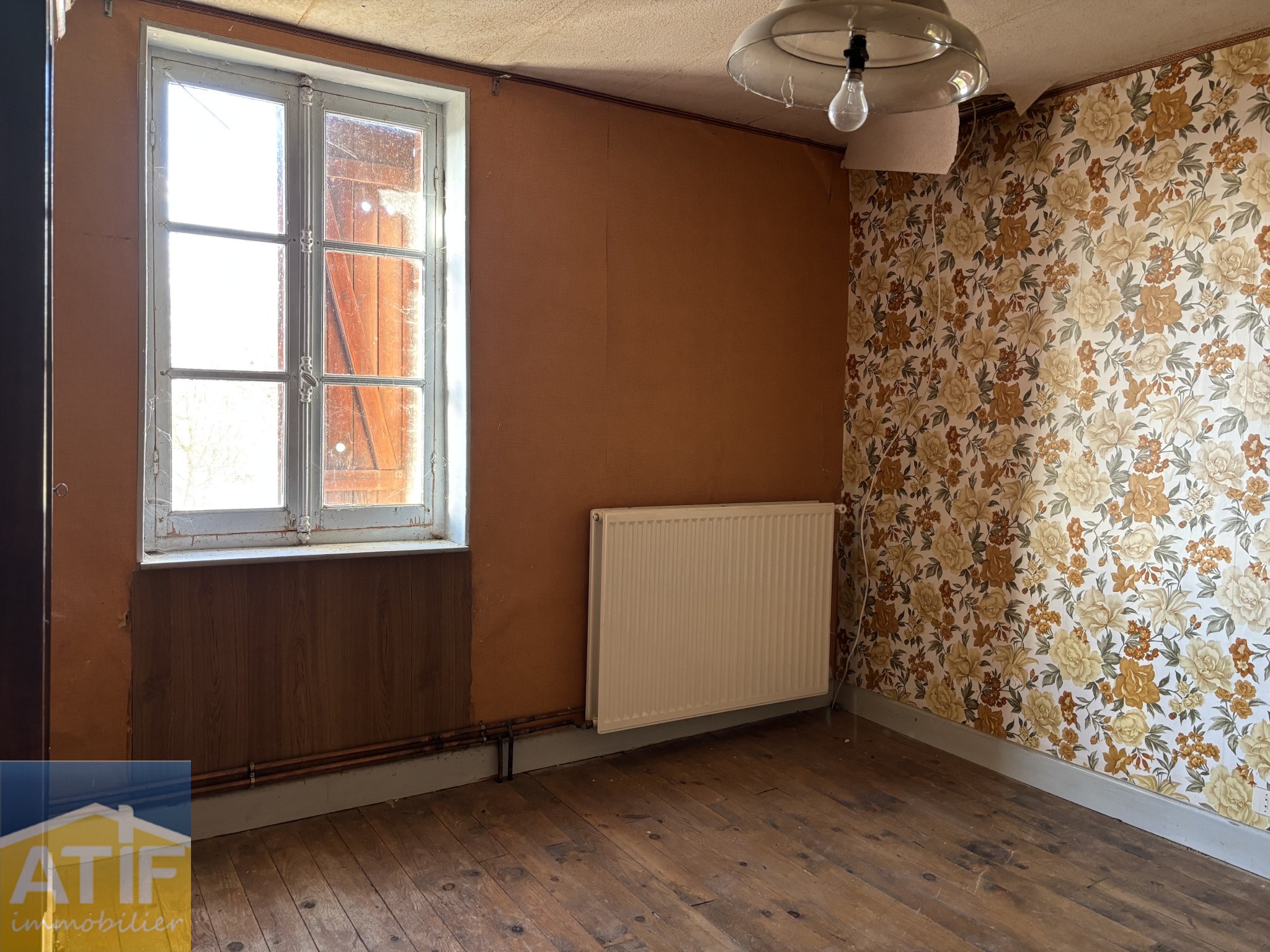 MAISON AVEC GRANGE, CALME, TRAVAUX, POTENTIEL — photo 6