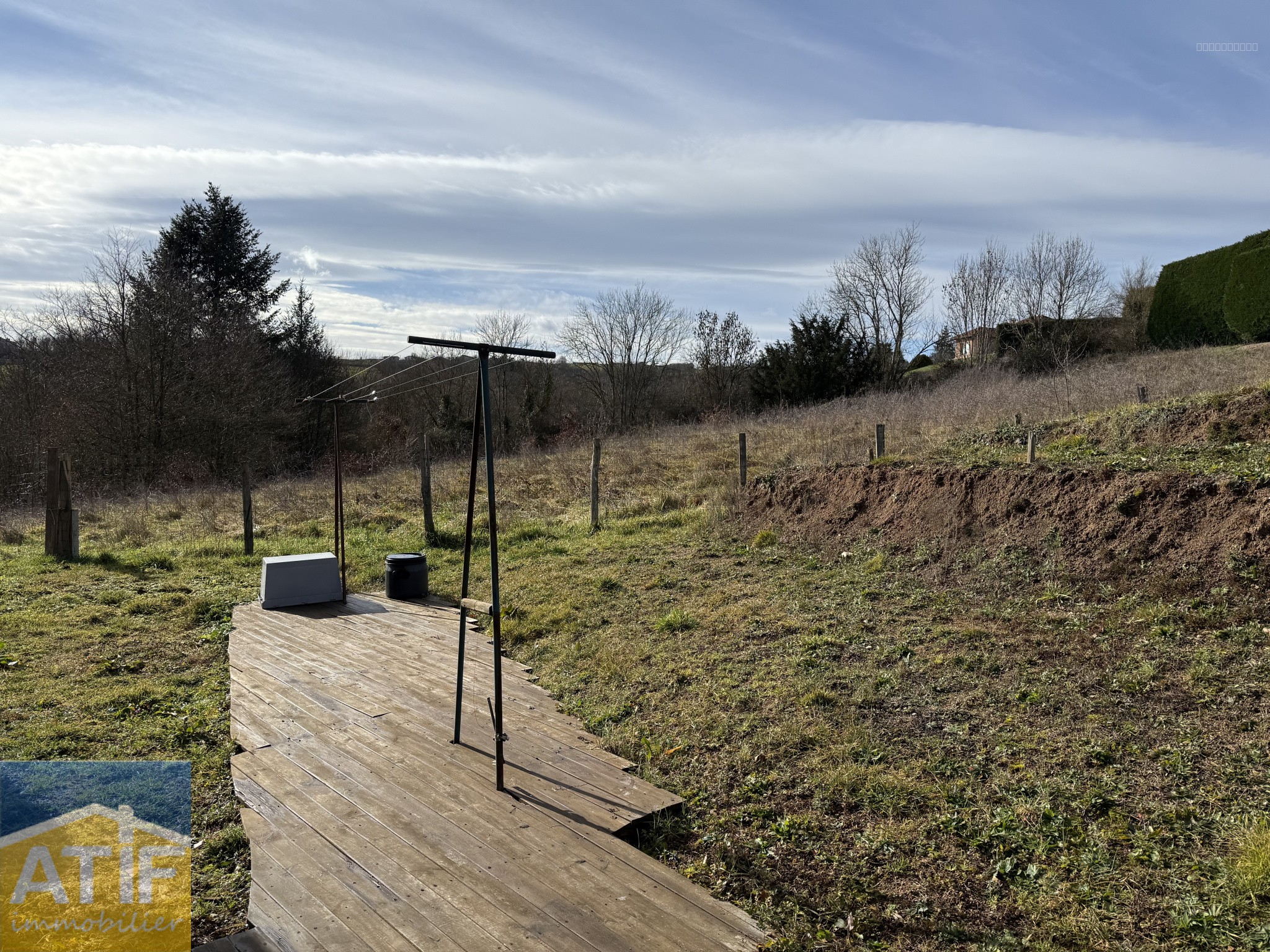 VILLA GARAGE TERRAIN — photo 9