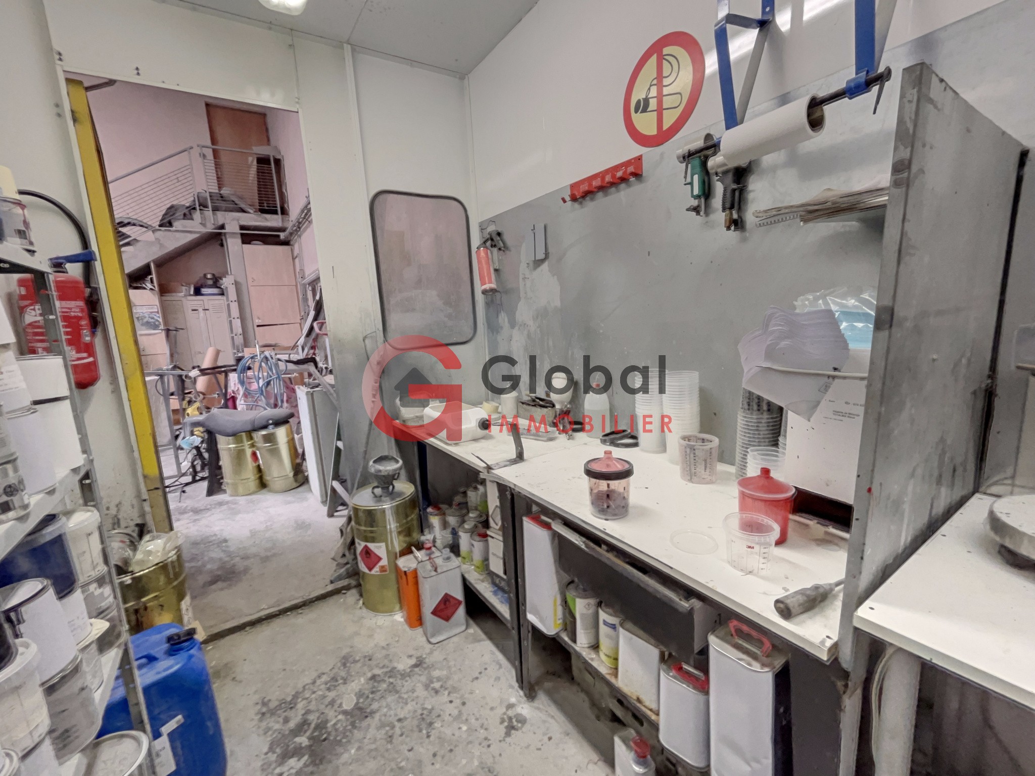 Droit au Bail   Local commercial / Atelier   Marseille 11e — photo 8