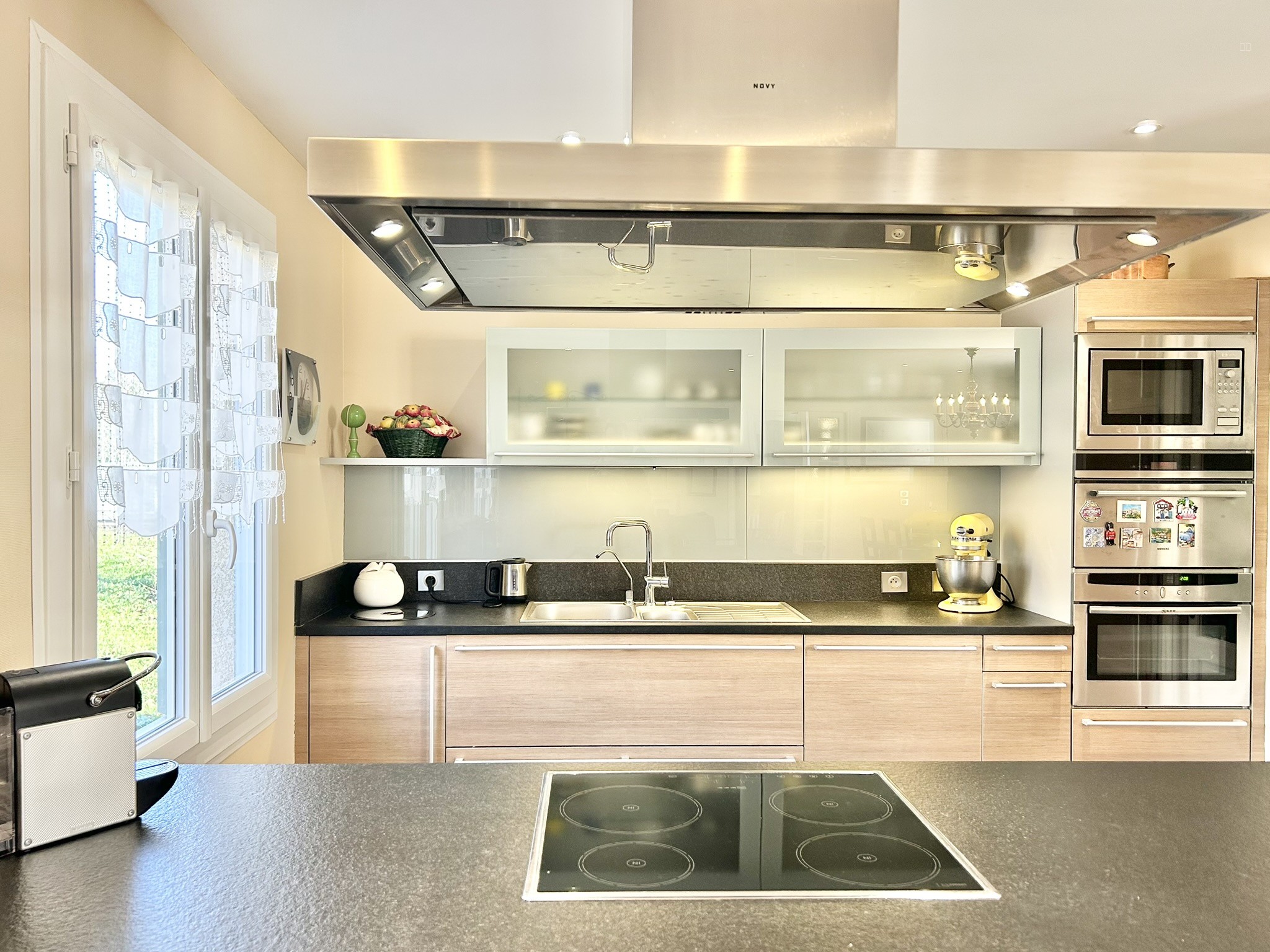 MAISON DE PLAIN PIED 160 m2 DANS VILLAGE RESIDENTIEL PROCHE DE LYON — photo 15