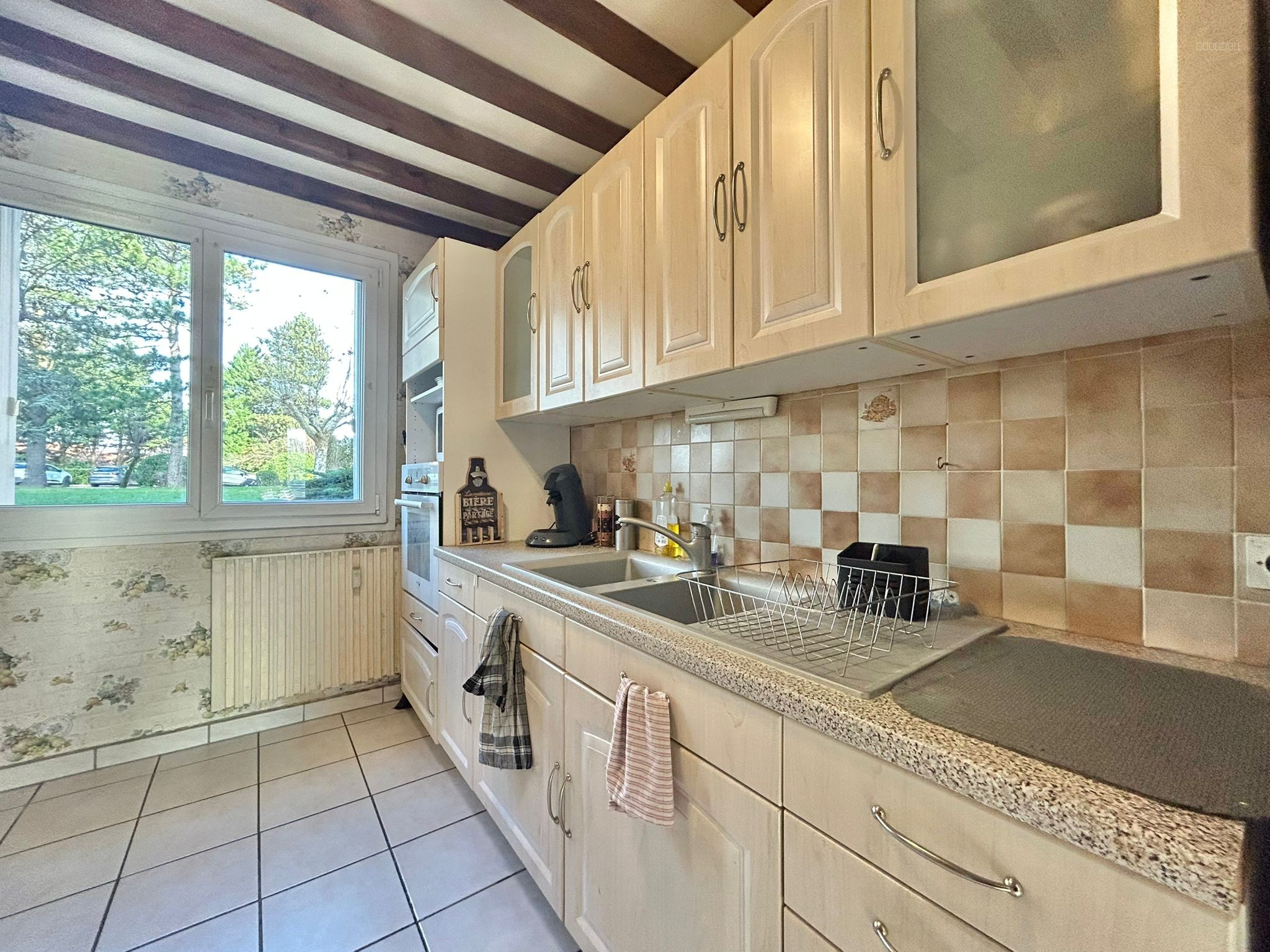 SPACIEUX APPARTEMENT T4 DE 90 M2 AU COEUR D'UN PARC — photo 5