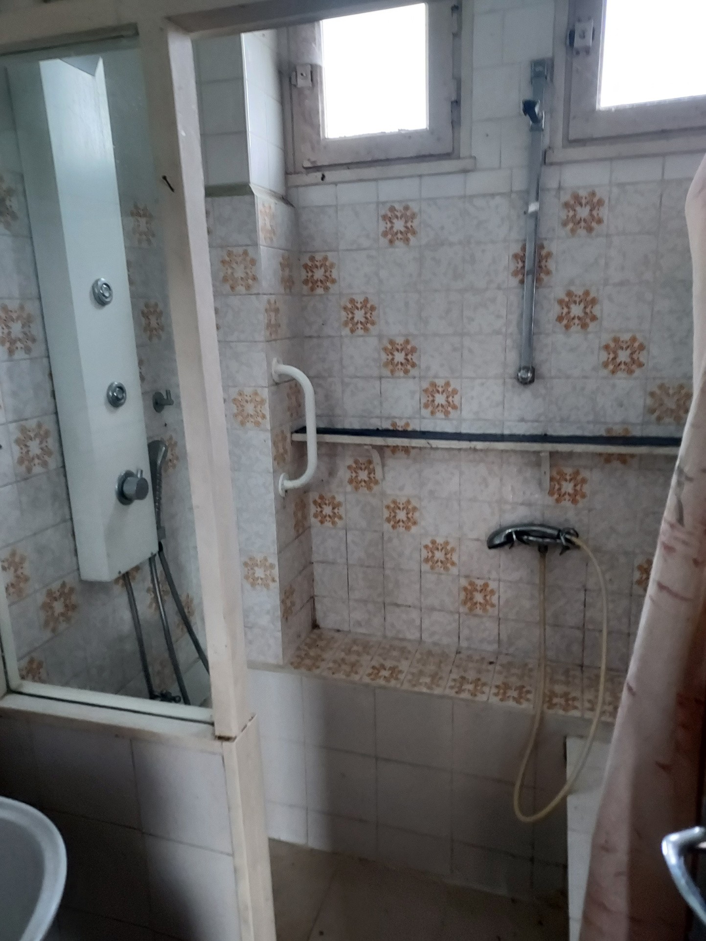OSNY Proche Centre-Ville  -  Maison individuelle à rénover- 3 pièces 2 chambres - 60m2 - 249 000 € — photo 5