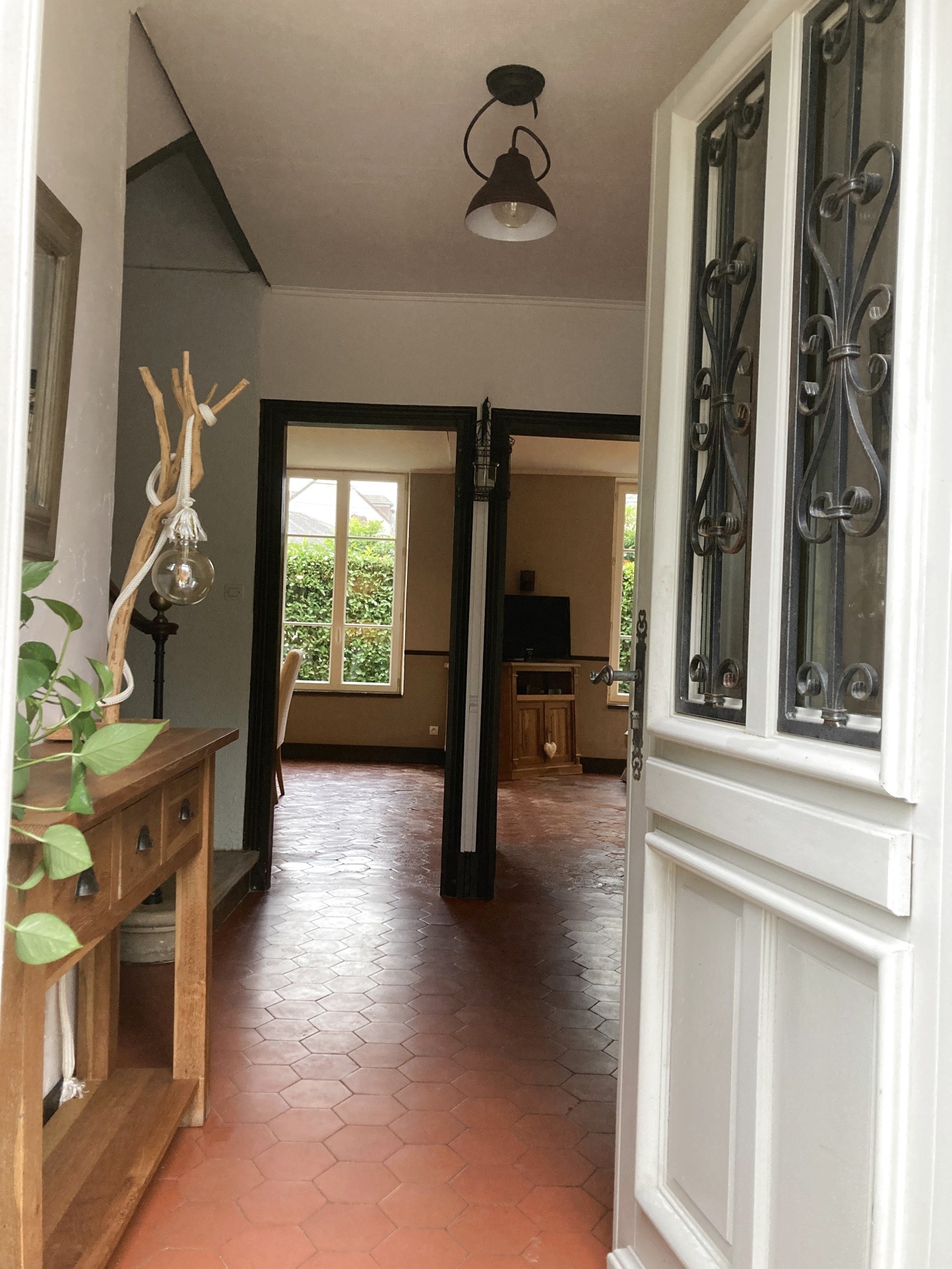 Maison indépendante - 7 pièces - 4 chambres - 140 m2 - 670 000 euros — photo 2