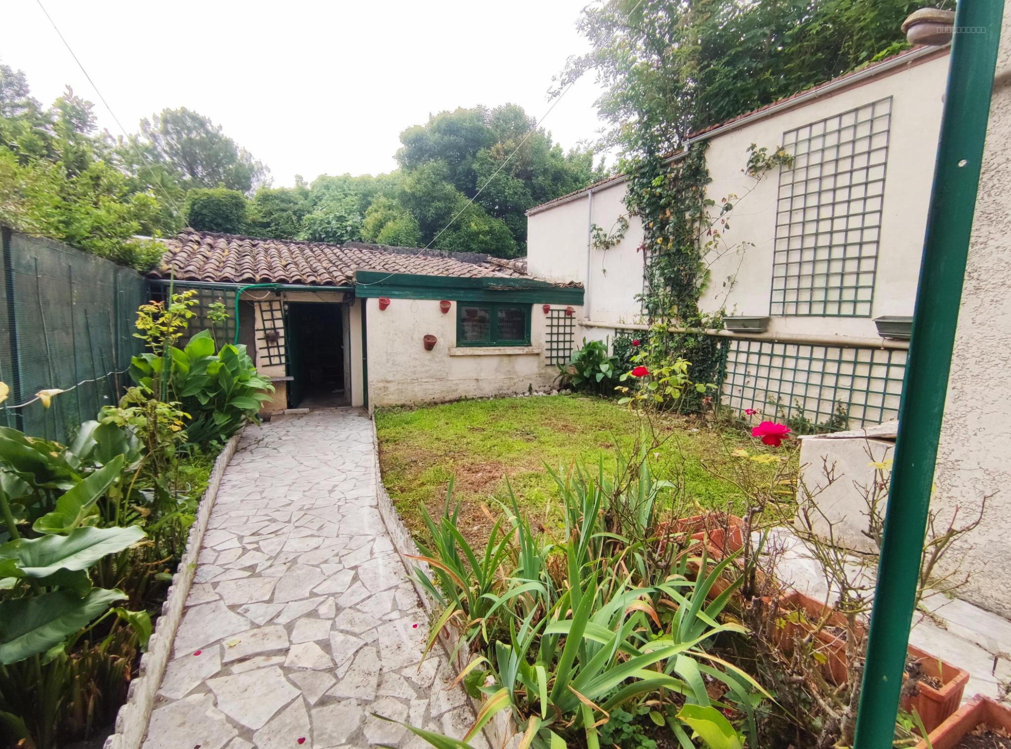 Maison familiale avec garage et jardin  - Vieux Lormont — photo 9