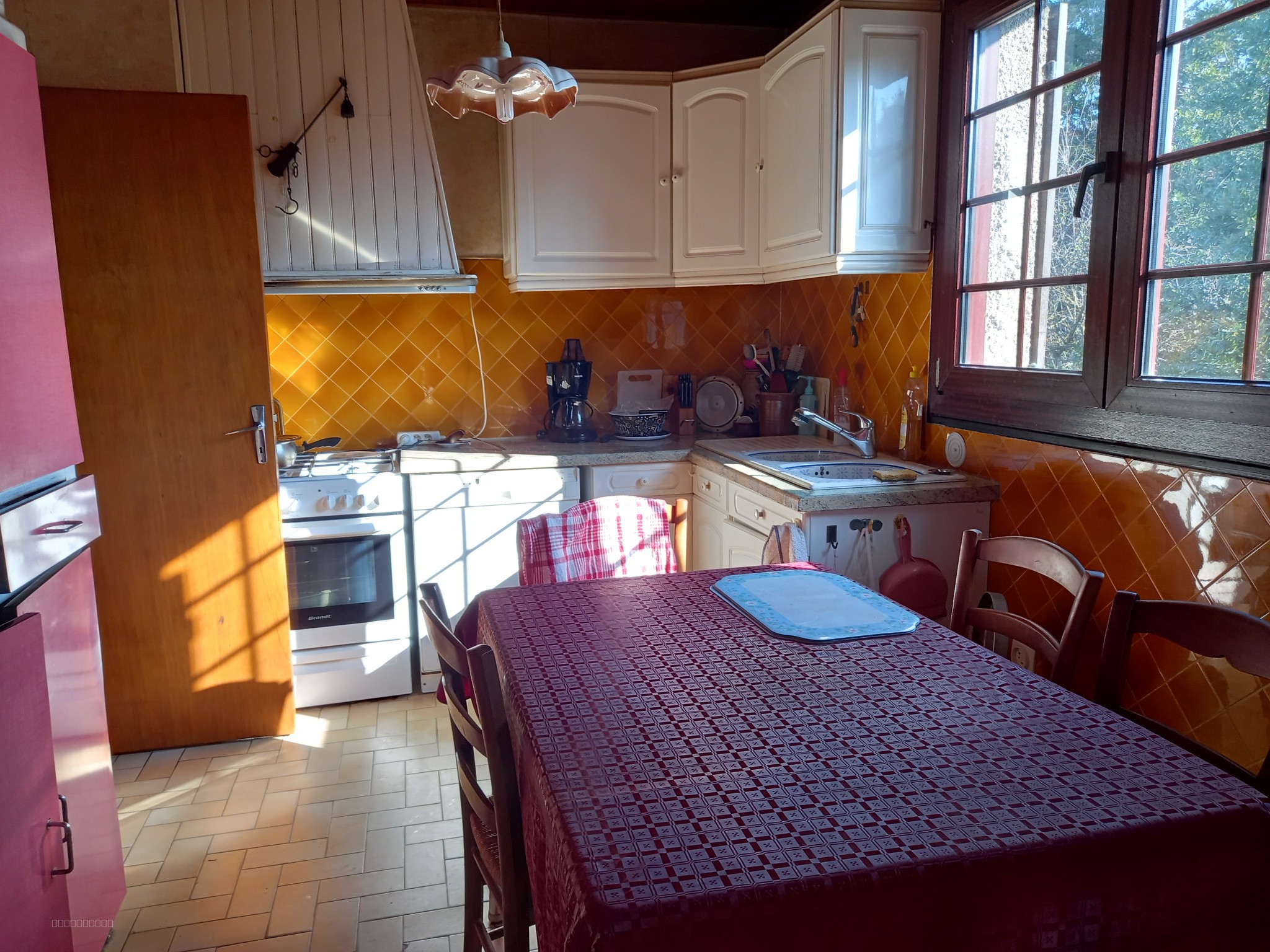 Maison familiale 3 chambres - jardin garage - proche tram A — photo 6