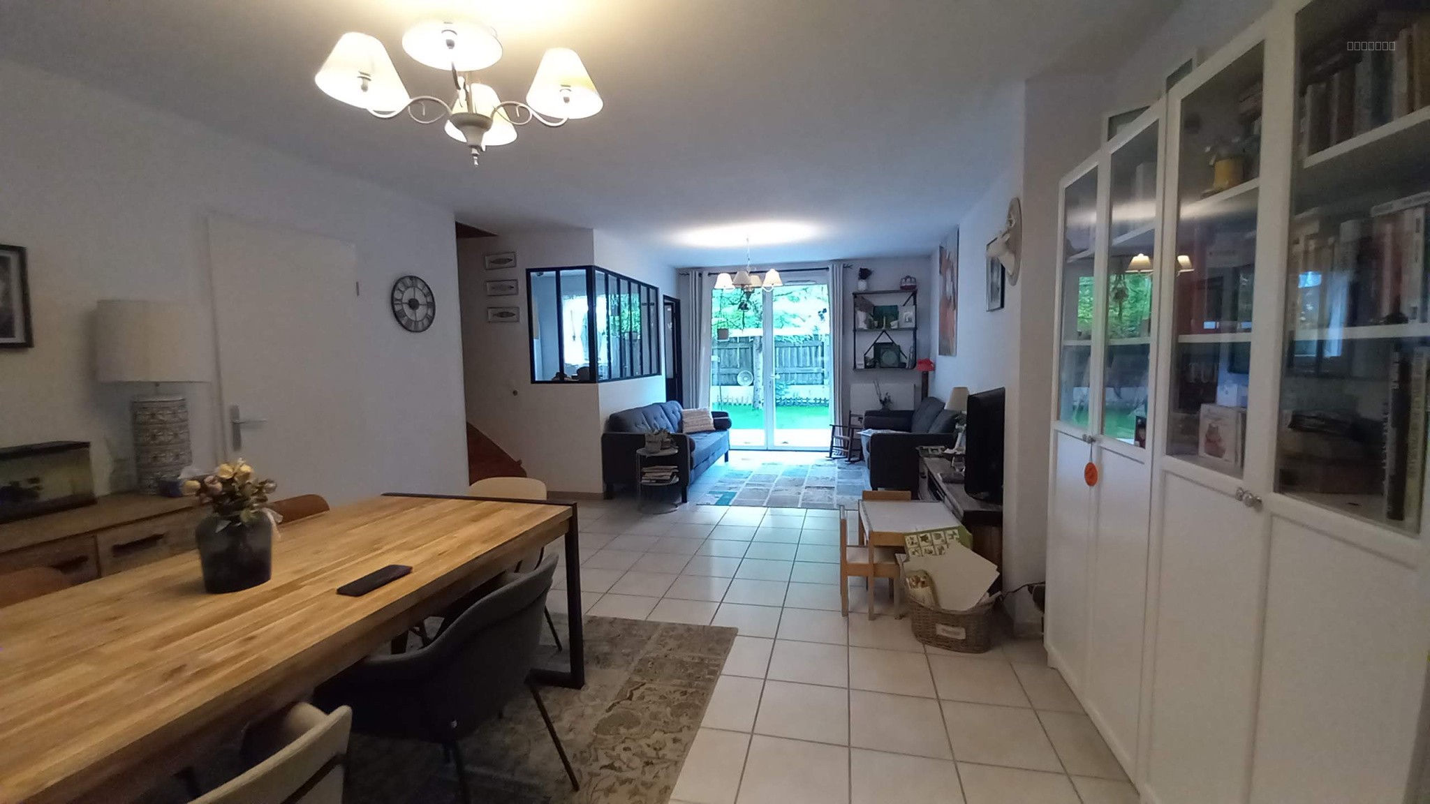 Maison familiale avec jardin — photo 3