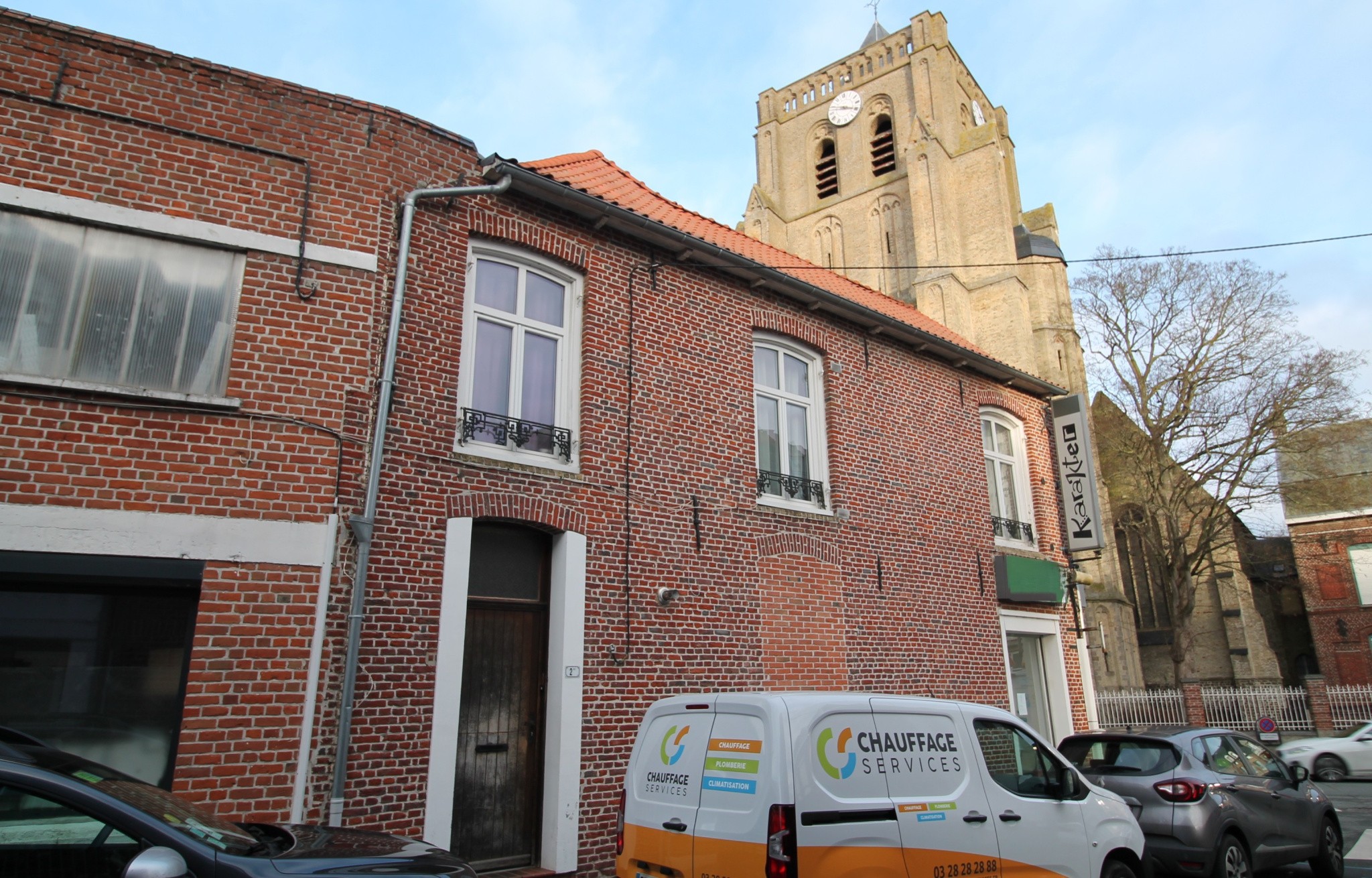 Immeuble de rapport situé au cœur de place de Wormhout — photo 2