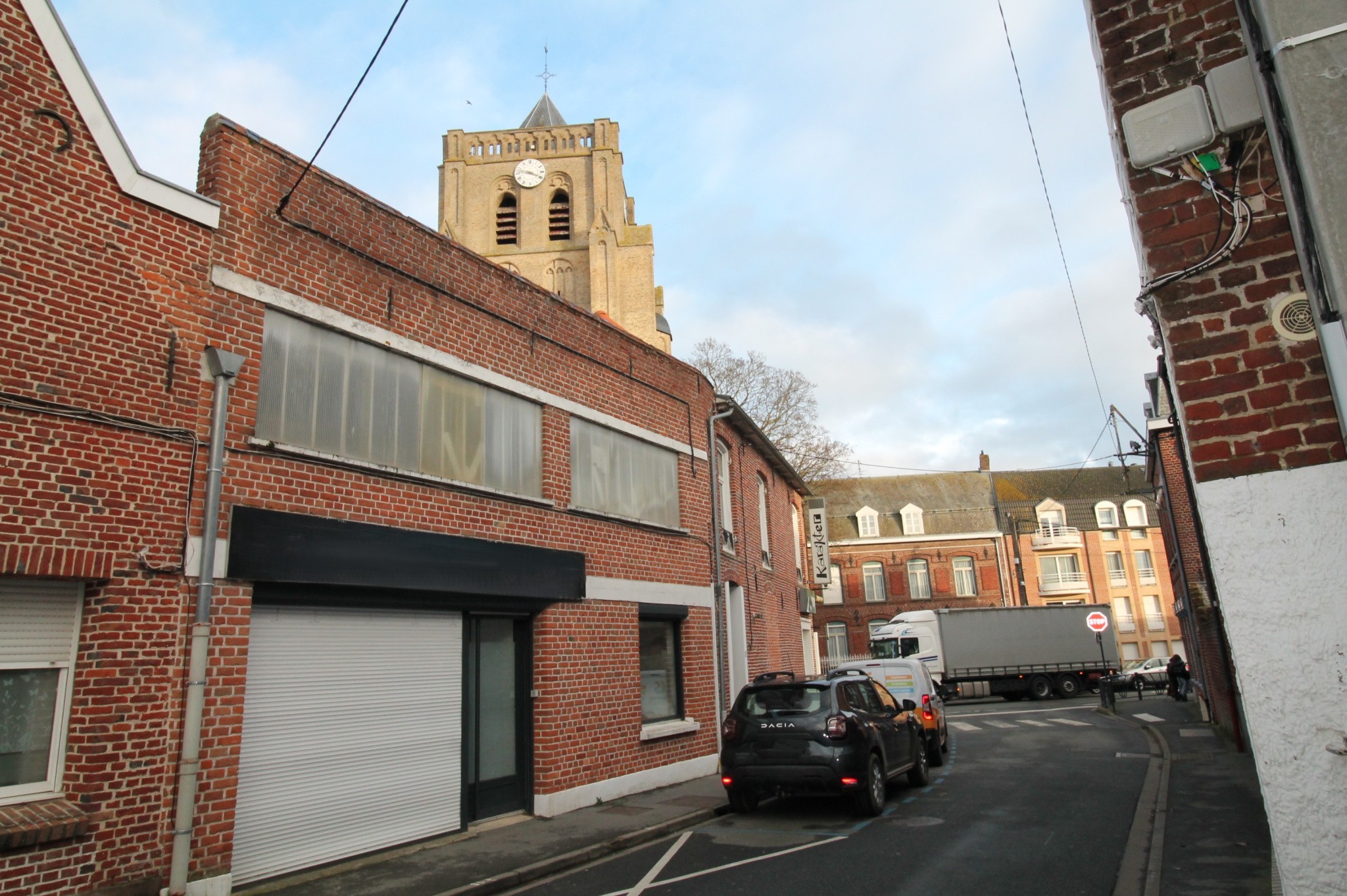 Immeuble de rapport situé au cœur de place de Wormhout — photo 4