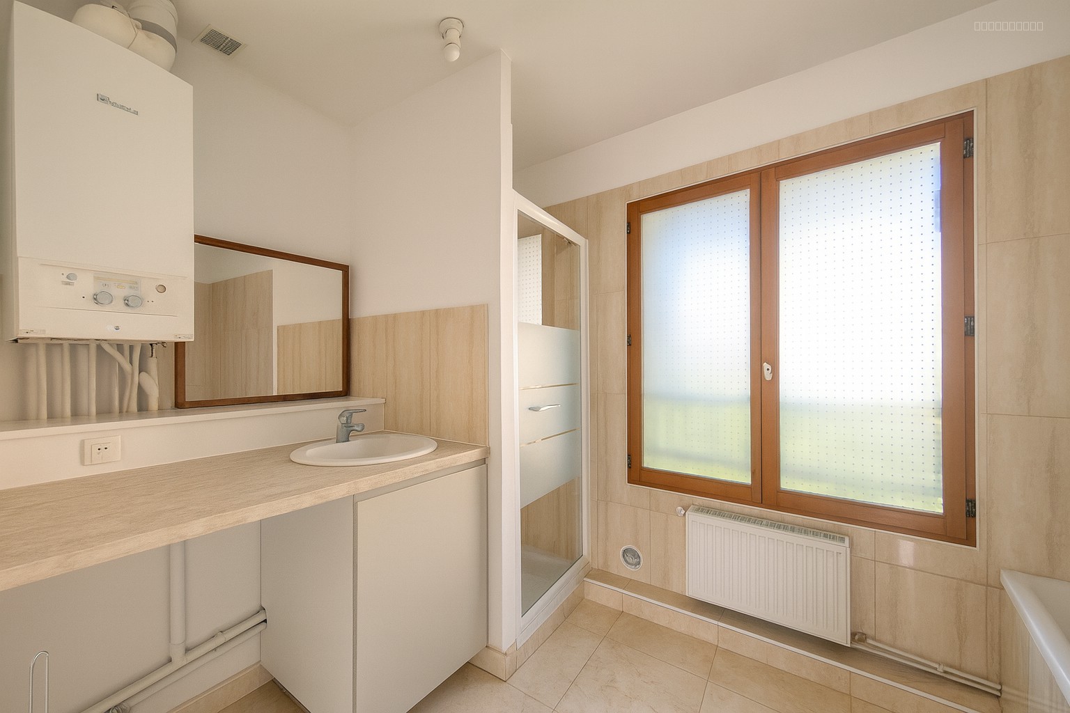 Une maison de 2011 avec 2 chambres — photo 9