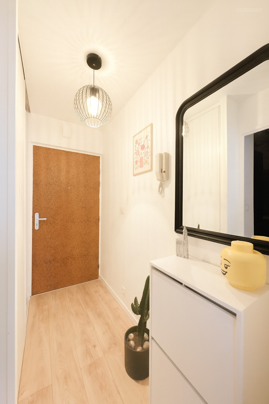 Studio lumineux avec balcon — photo 7
