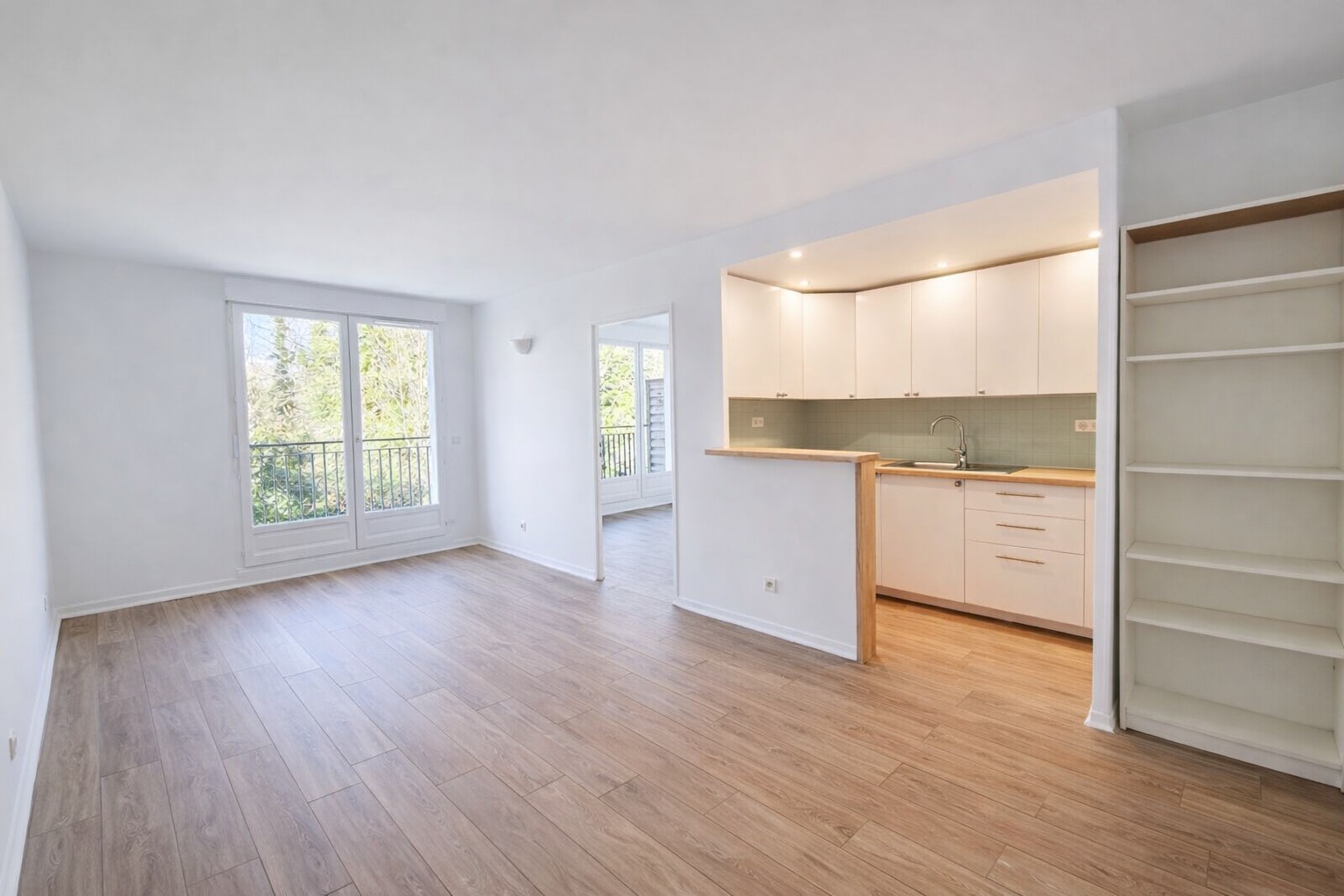 2 pièces 42 m2 avec balcon et 2 parkings — photo 2