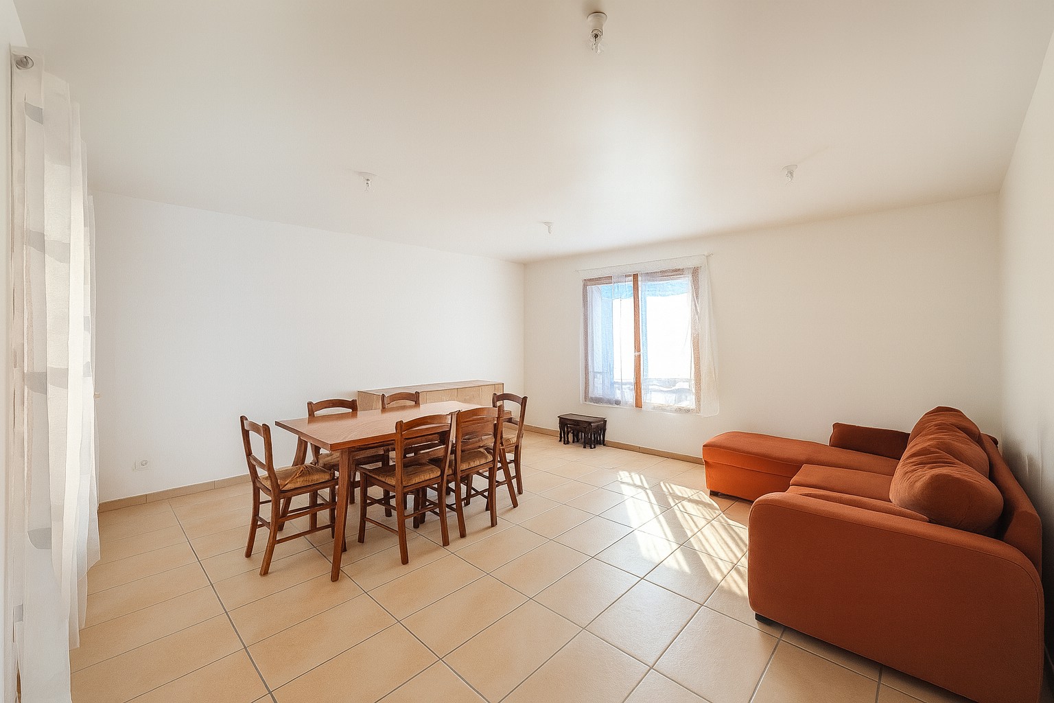 Une maison de 2011 avec 2 chambres — photo 2