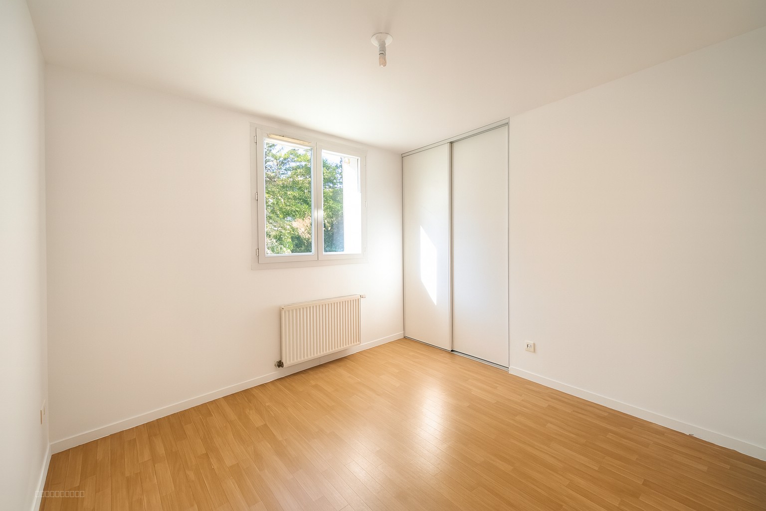 Maison individuelle avec jardin   Savigny-le-Temple (Quartier Bourg) — photo 8