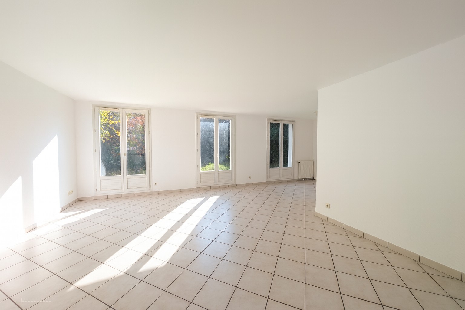 Maison individuelle avec jardin   Savigny-le-Temple (Quartier Bourg) — photo 4