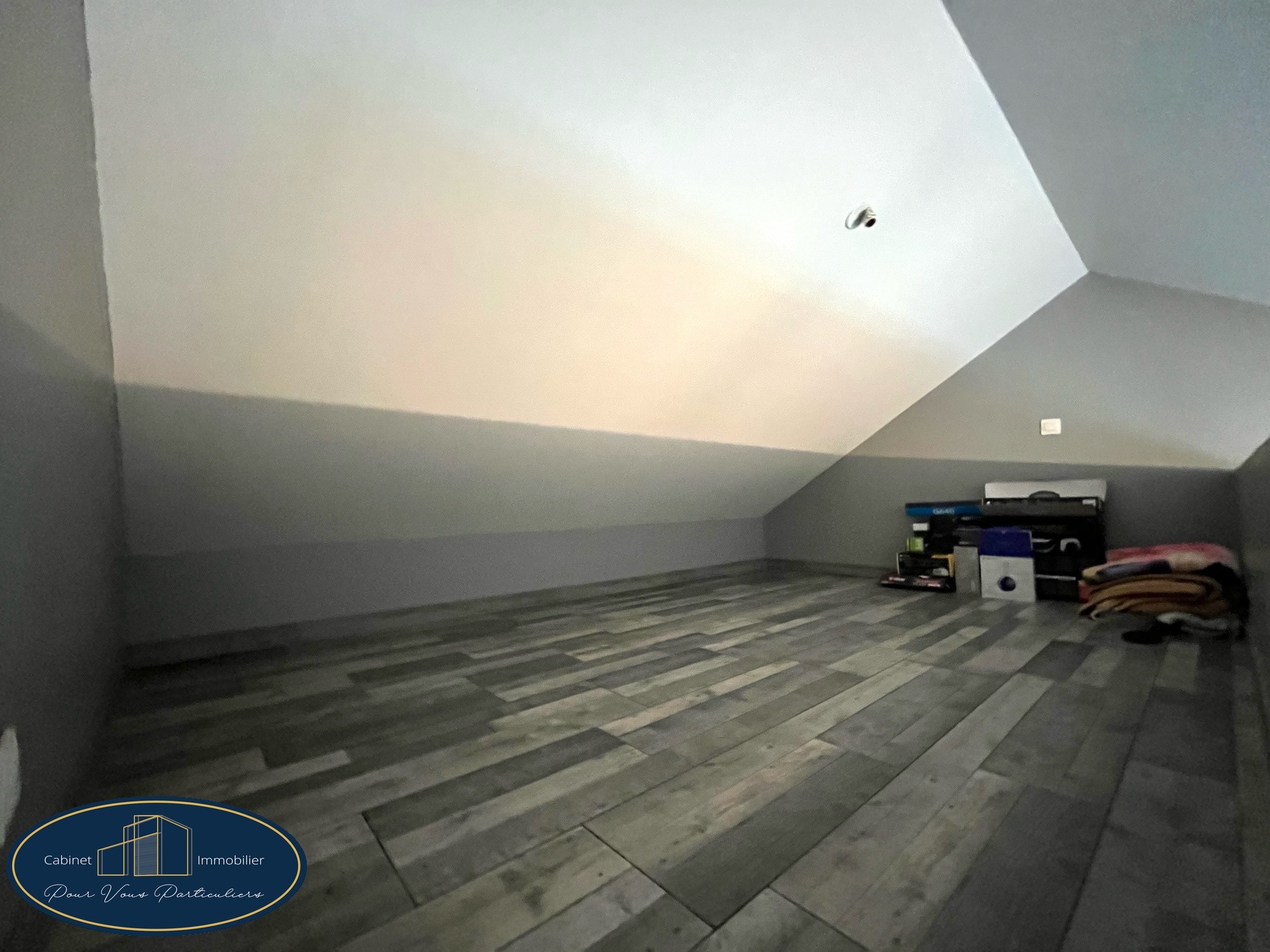 MAISON RENOVEE 95M2 2 CHAMBRES TERRASSE — photo 8