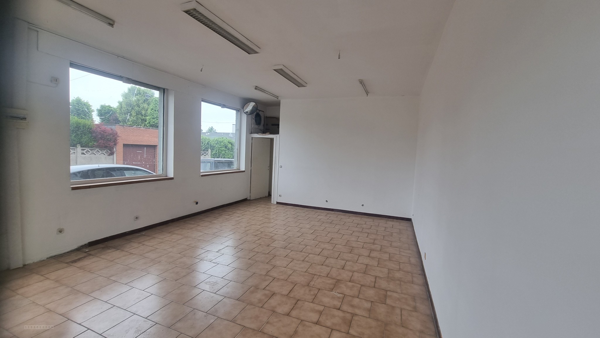 Loue à Roubaix un local professionnel de 78 m2 — photo 8