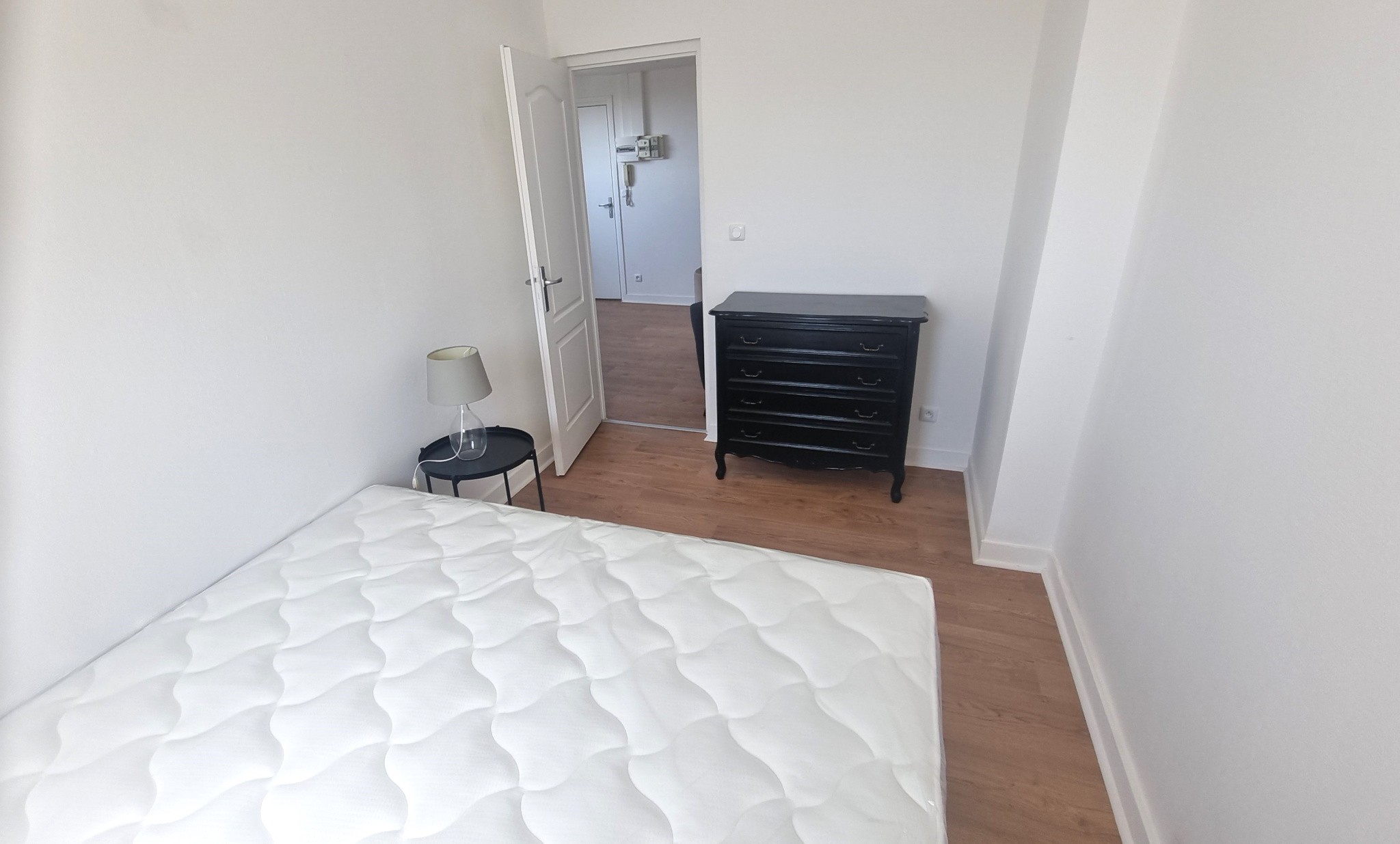 SALHI vous loue à Roubaix, T2 de 33 m2 refait à neuf. — photo 13