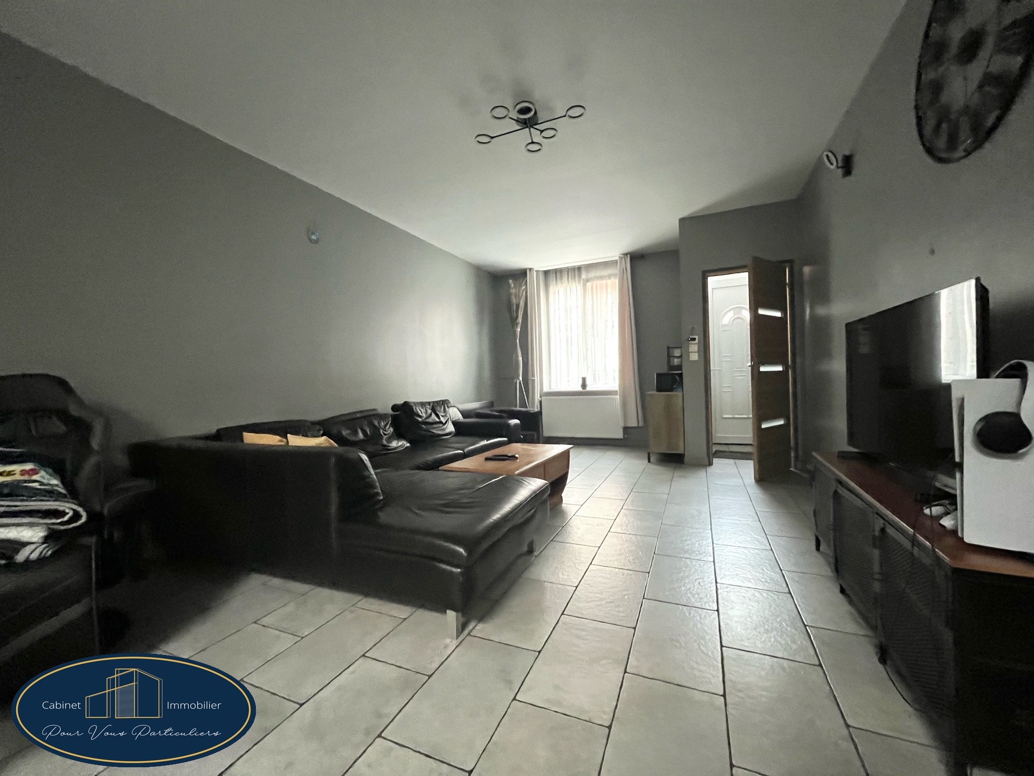 MAISON RENOVEE 95M2 2 CHAMBRES TERRASSE — photo 2