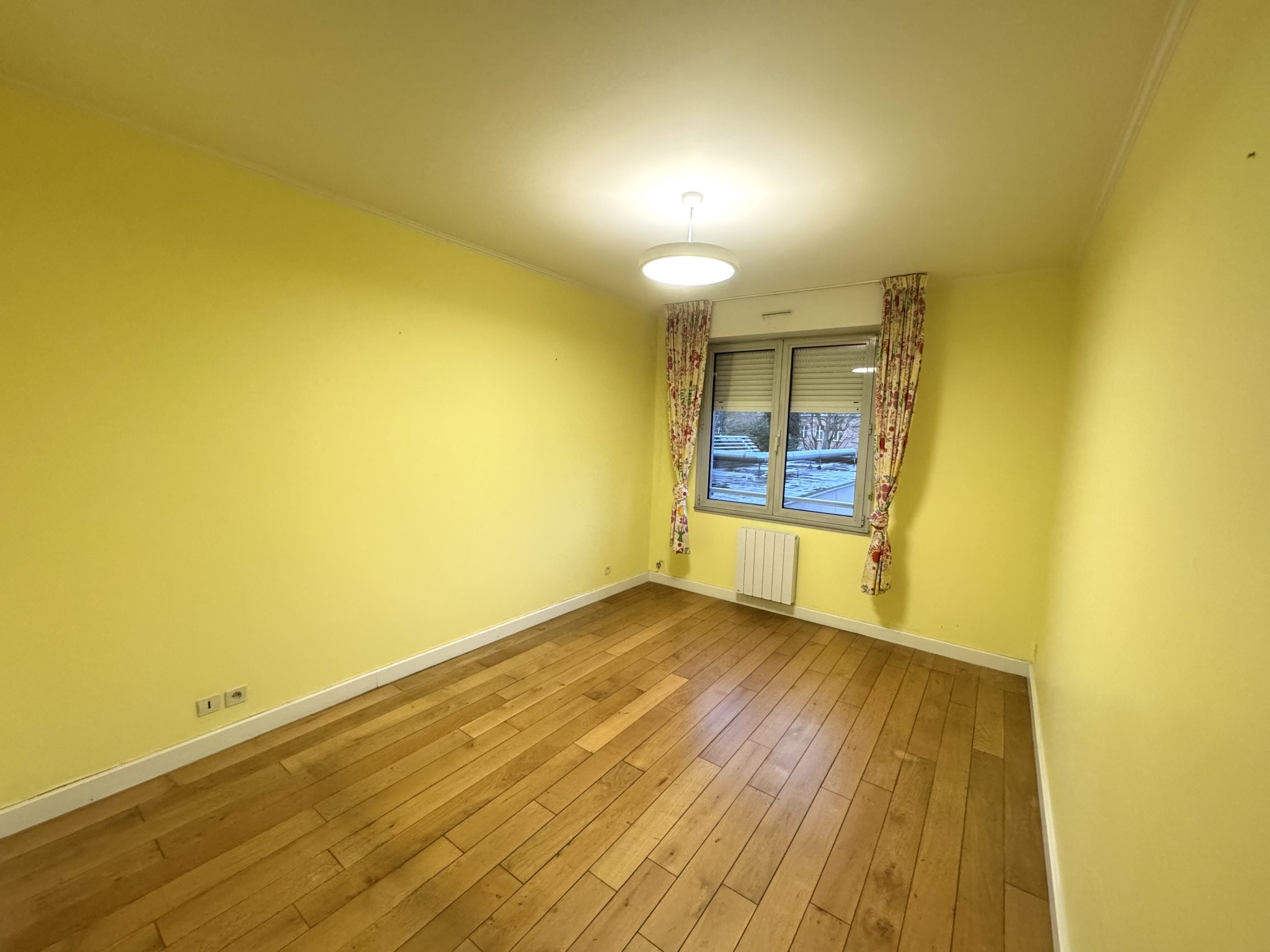 Appartement T3 93m2 garage cave — photo 4
