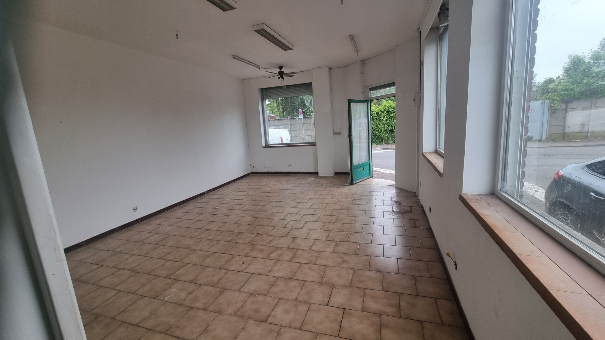 Loue à Roubaix un local professionnel de 78 m2 — photo 6