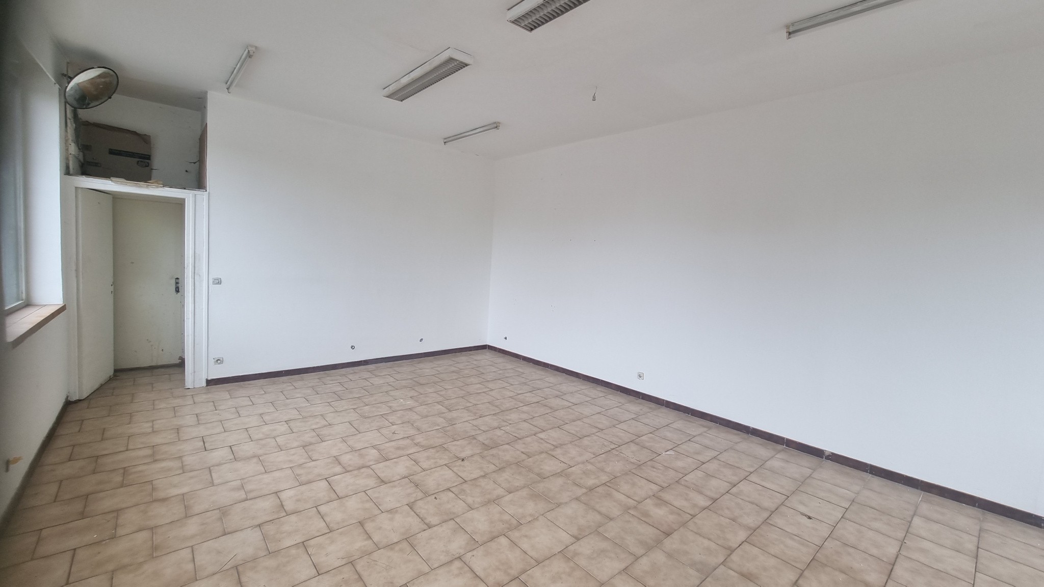 Loue à Roubaix un local professionnel de 78 m2 — photo 10