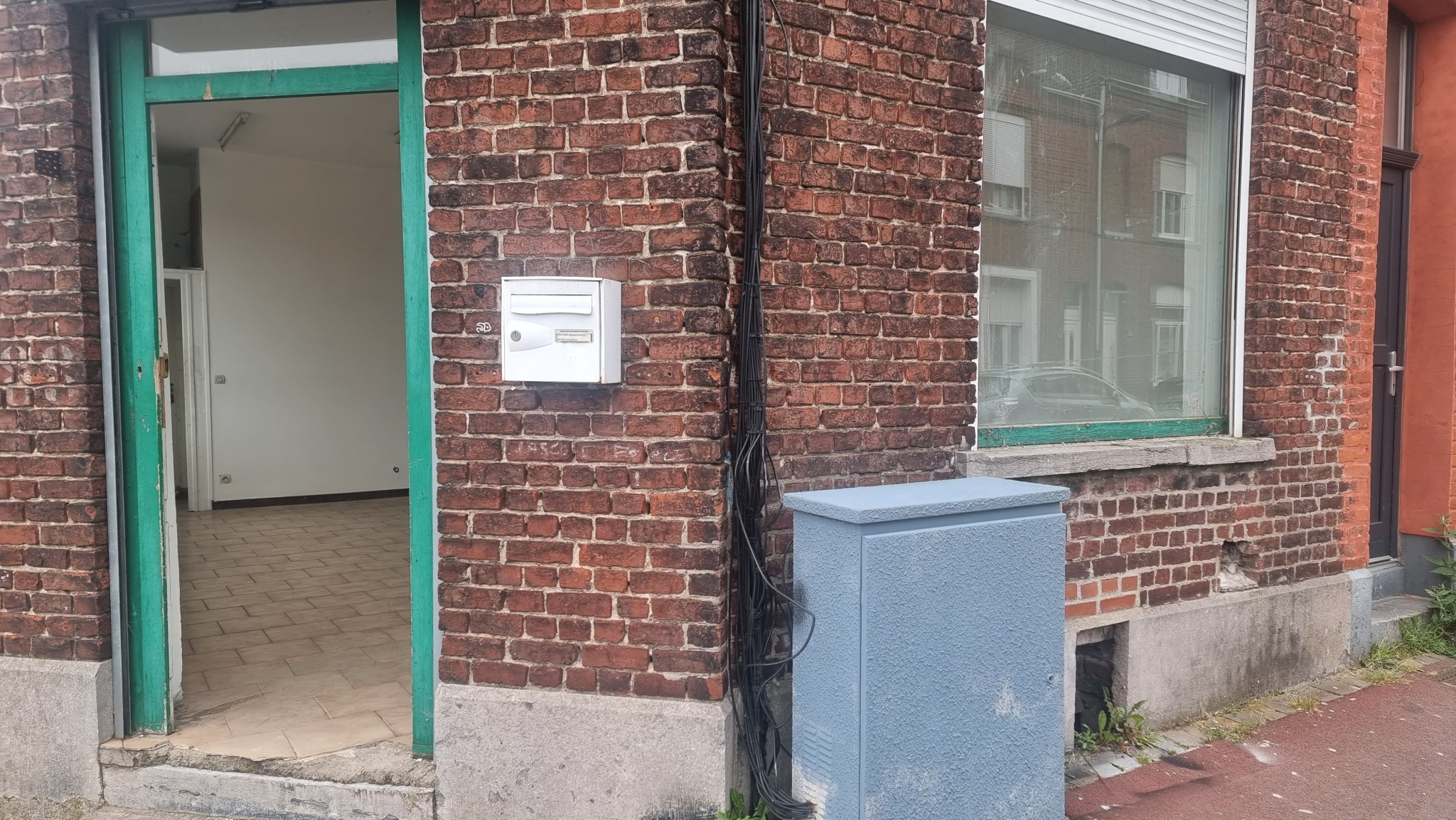 Loue à Roubaix un local professionnel de 78 m2 — photo 4