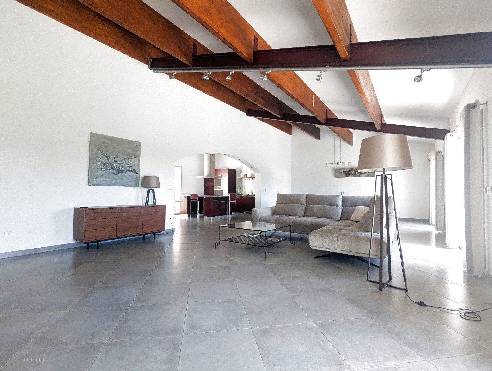 loft — photo 2