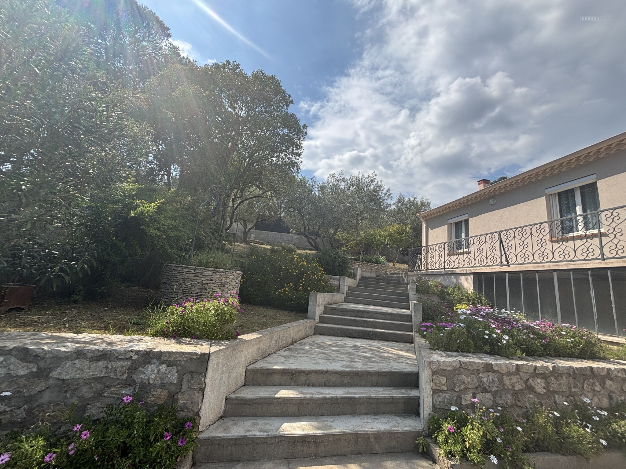 Maison Hauteurs de Nimes — photo 17