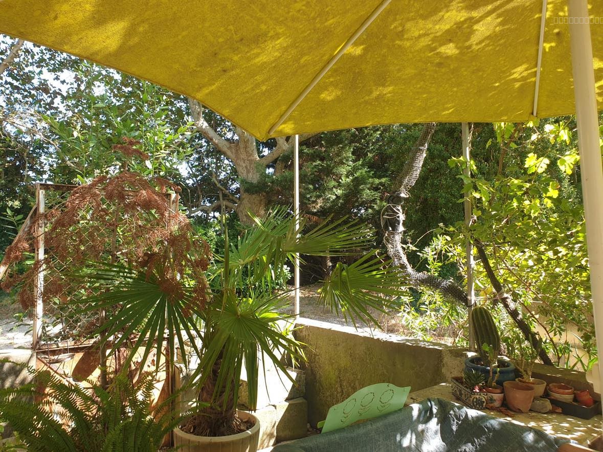 FONTVIEILLE MAS A RESTAURER EN CAMPAGNE PROCHE CENTRE VILLE — photo 7