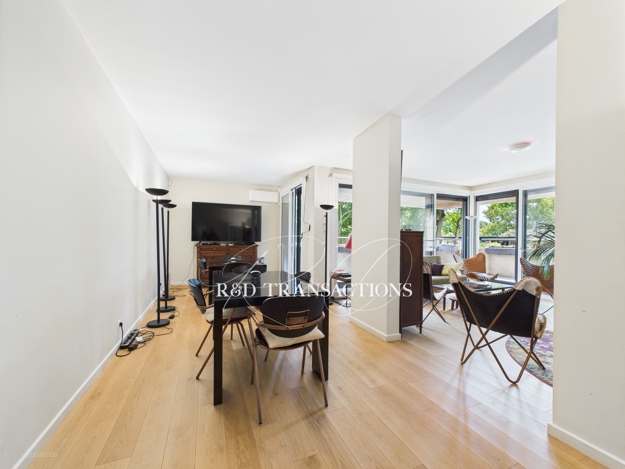 ILE DE LA JATTE LEVALLOIS Appartement 4 pièces avec Terrasse et Jardin — photo 10