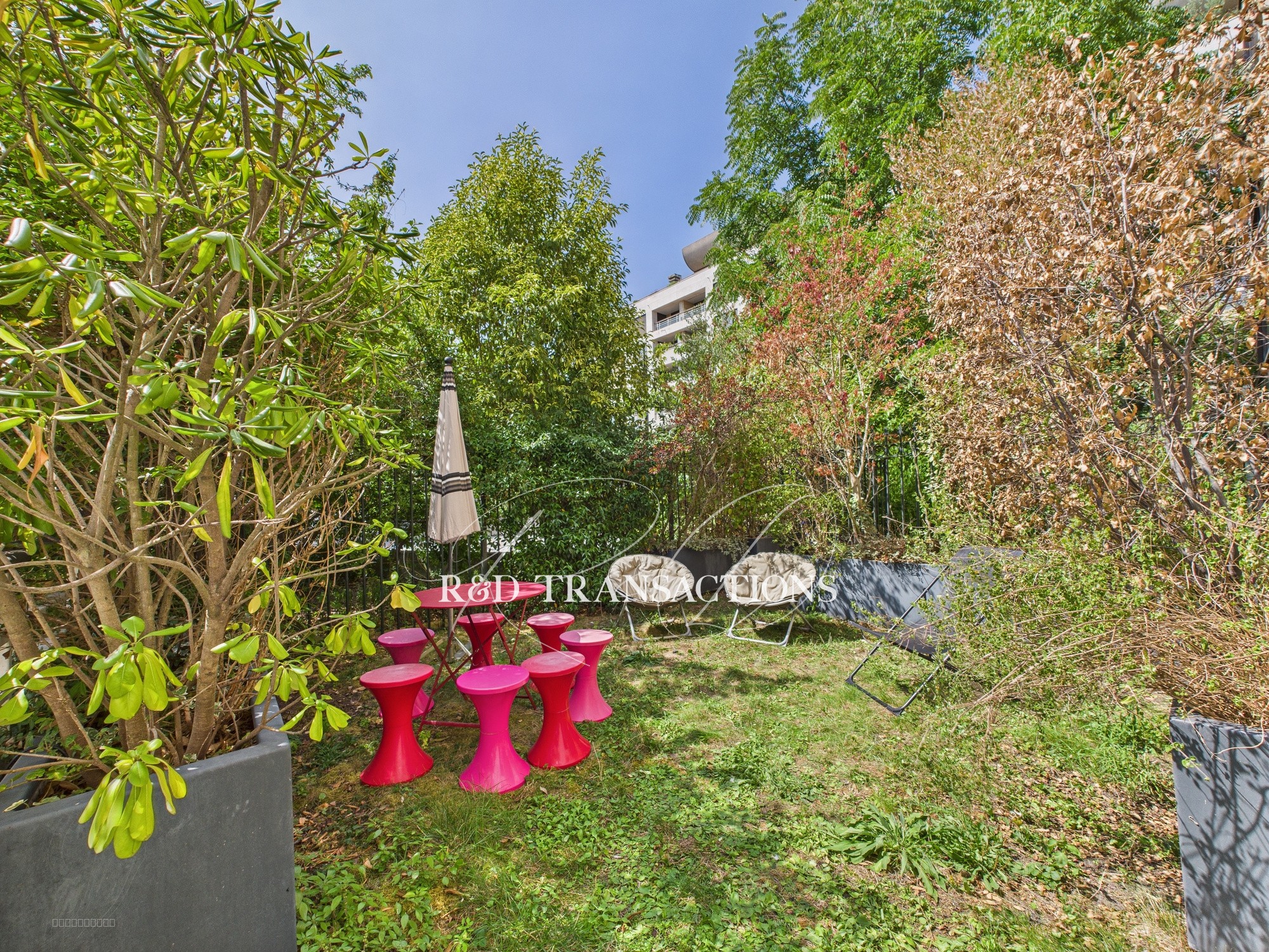 ILE DE LA JATTE LEVALLOIS Appartement 4 pièces avec Terrasse et Jardin — photo 18