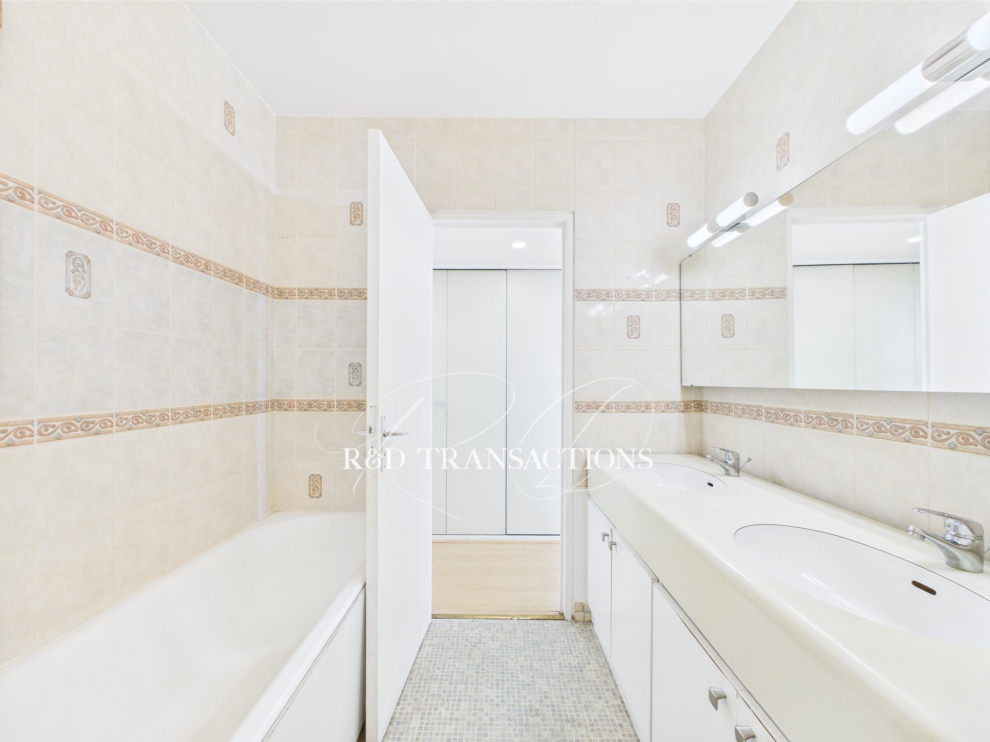Appartement Puteaux Cœur de ville — photo 9