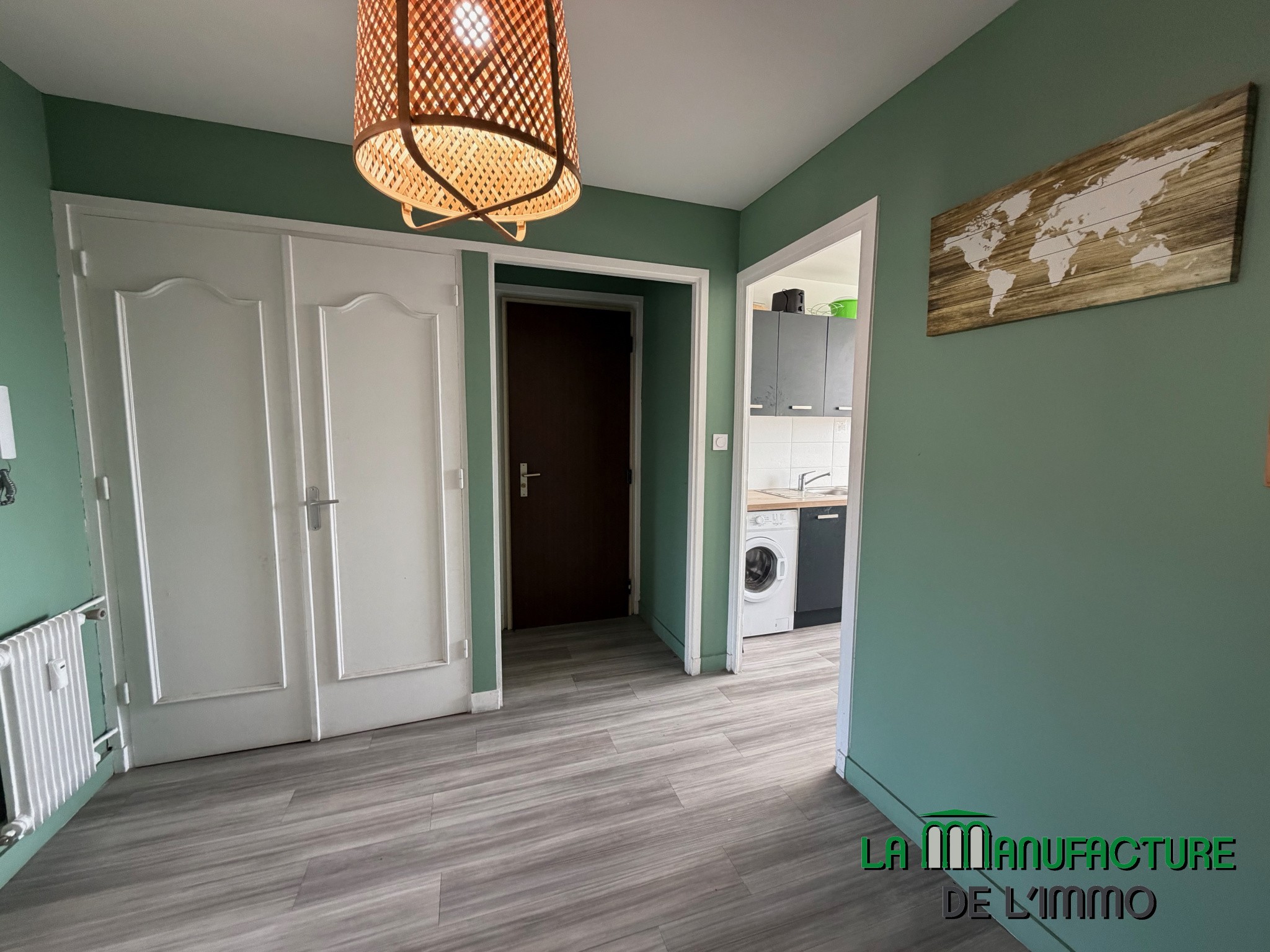 SAINT ETIENNE BERGSON - APPARTEMENT T3 72,06m2 AVEC 2 BALCONS + CAVE + GARAGE — photo 10