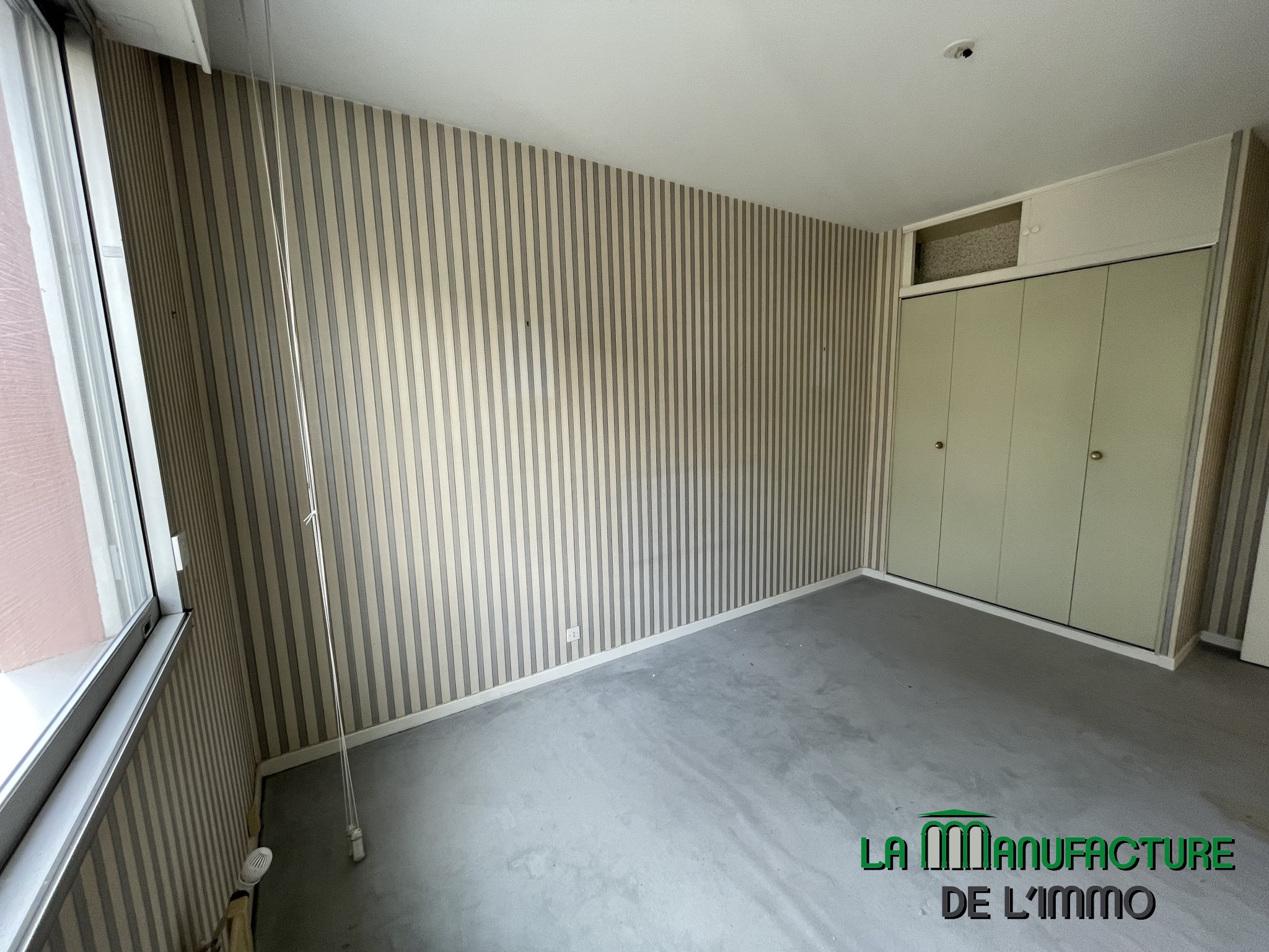 5 PIECES 106M2 - APPARTEMENT F5 LUMINEUX A RAFRAICHIR - GARAGE ET CAVE - PARC DE L'EUROPE/LA METARE — photo 15