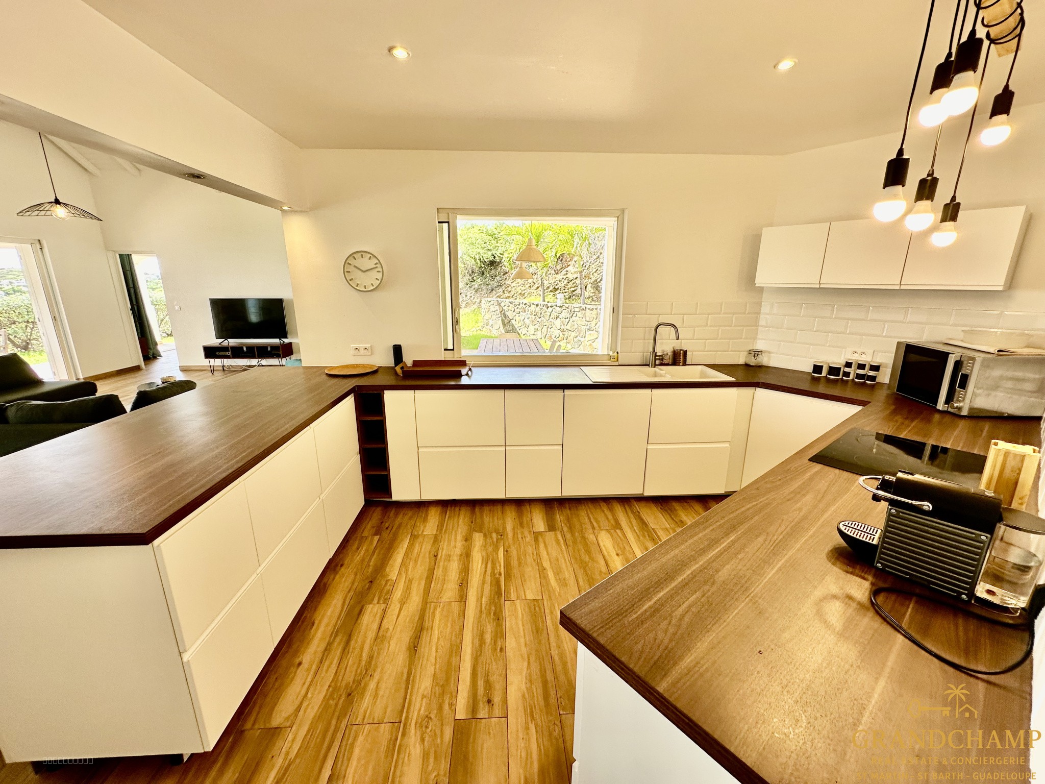 Vue mer panoramique   Villa T4 + Bungalow T3 - Oyster Pond — photo 4