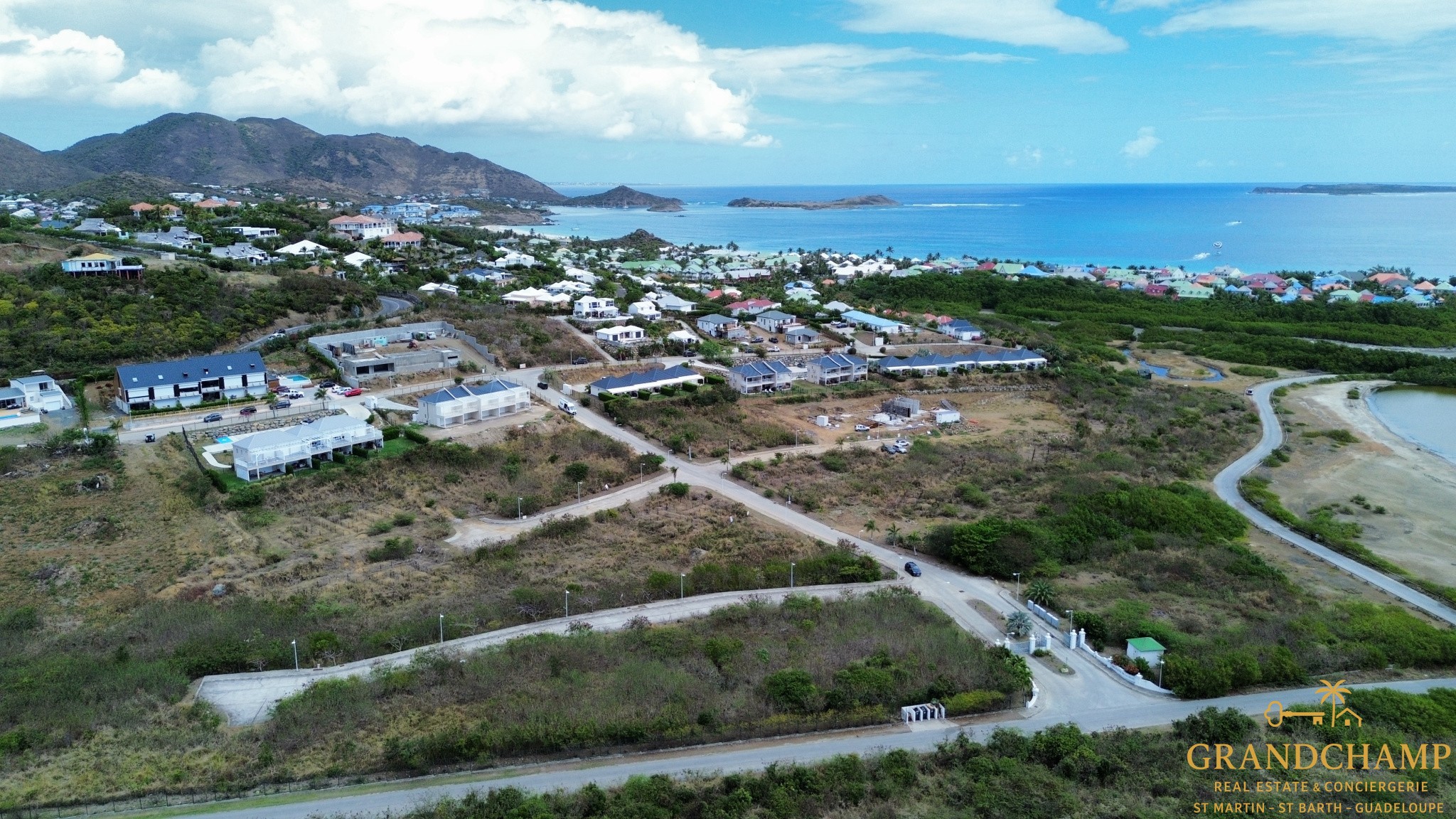 Terrain 1620m2 avec vue mer   Haut de la Baie — photo 2
