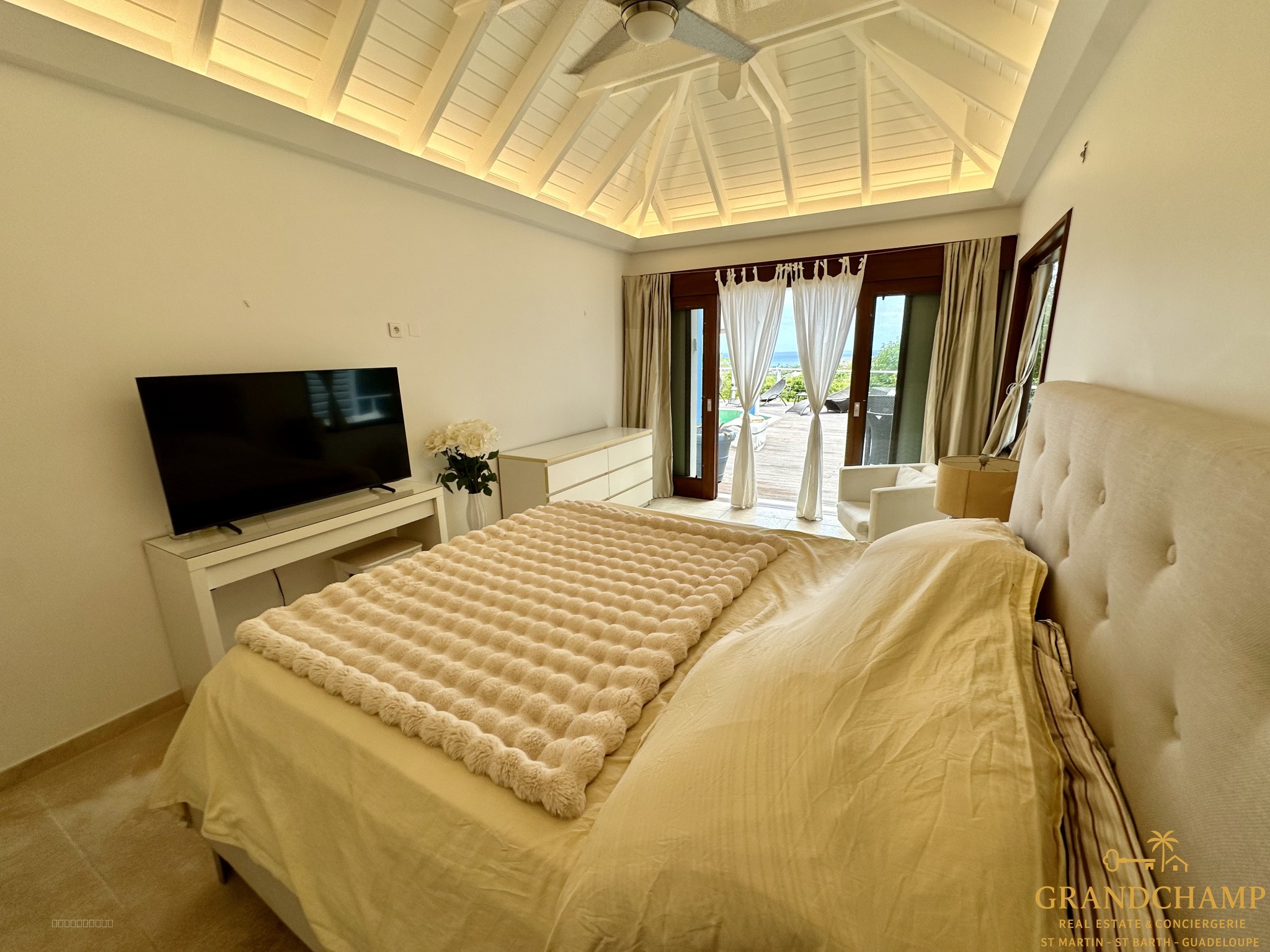 Villa T5 vue mer - Pointe Milou — photo 14