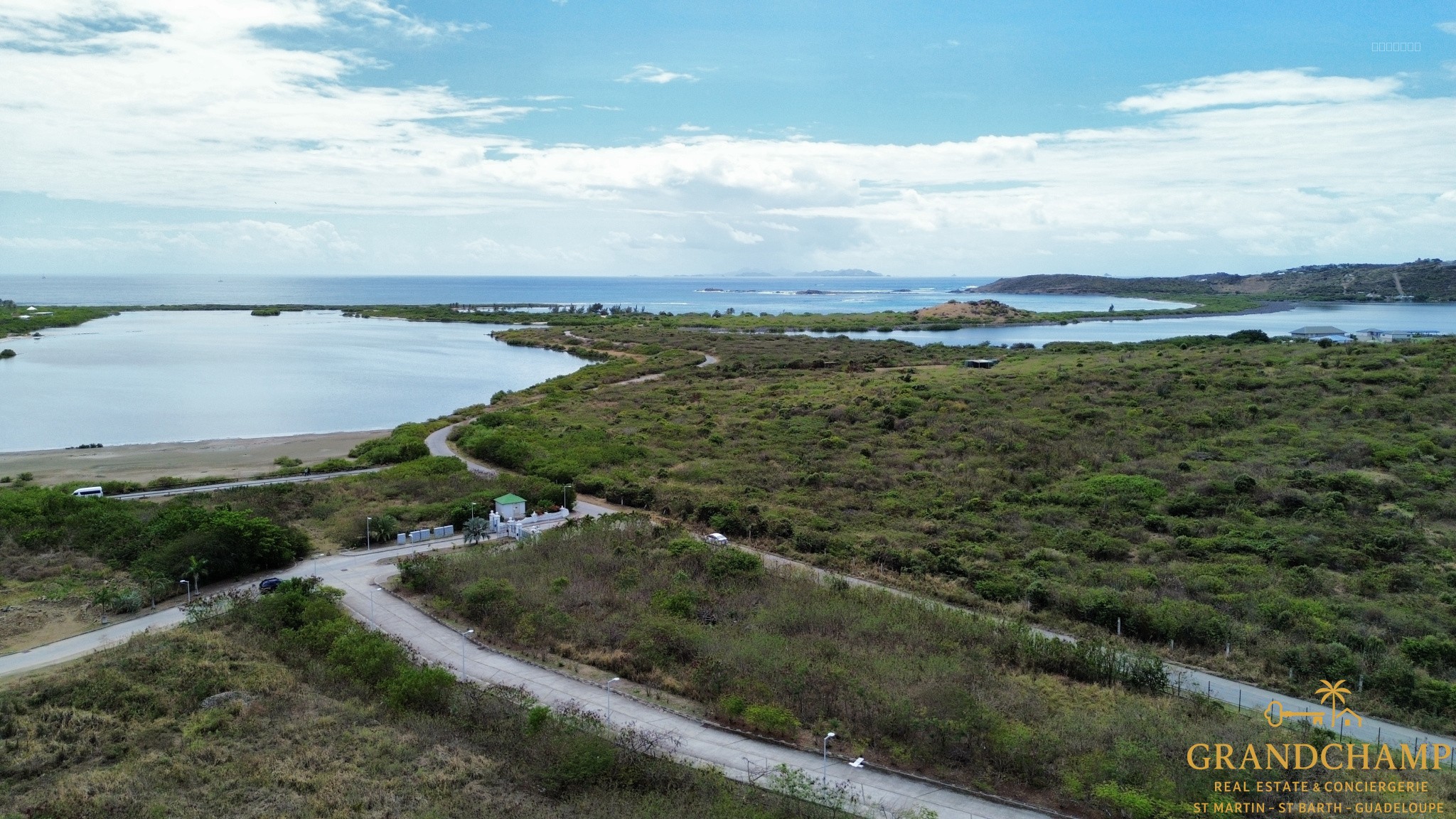 Terrain 1620m2 avec vue mer   Haut de la Baie — photo 3