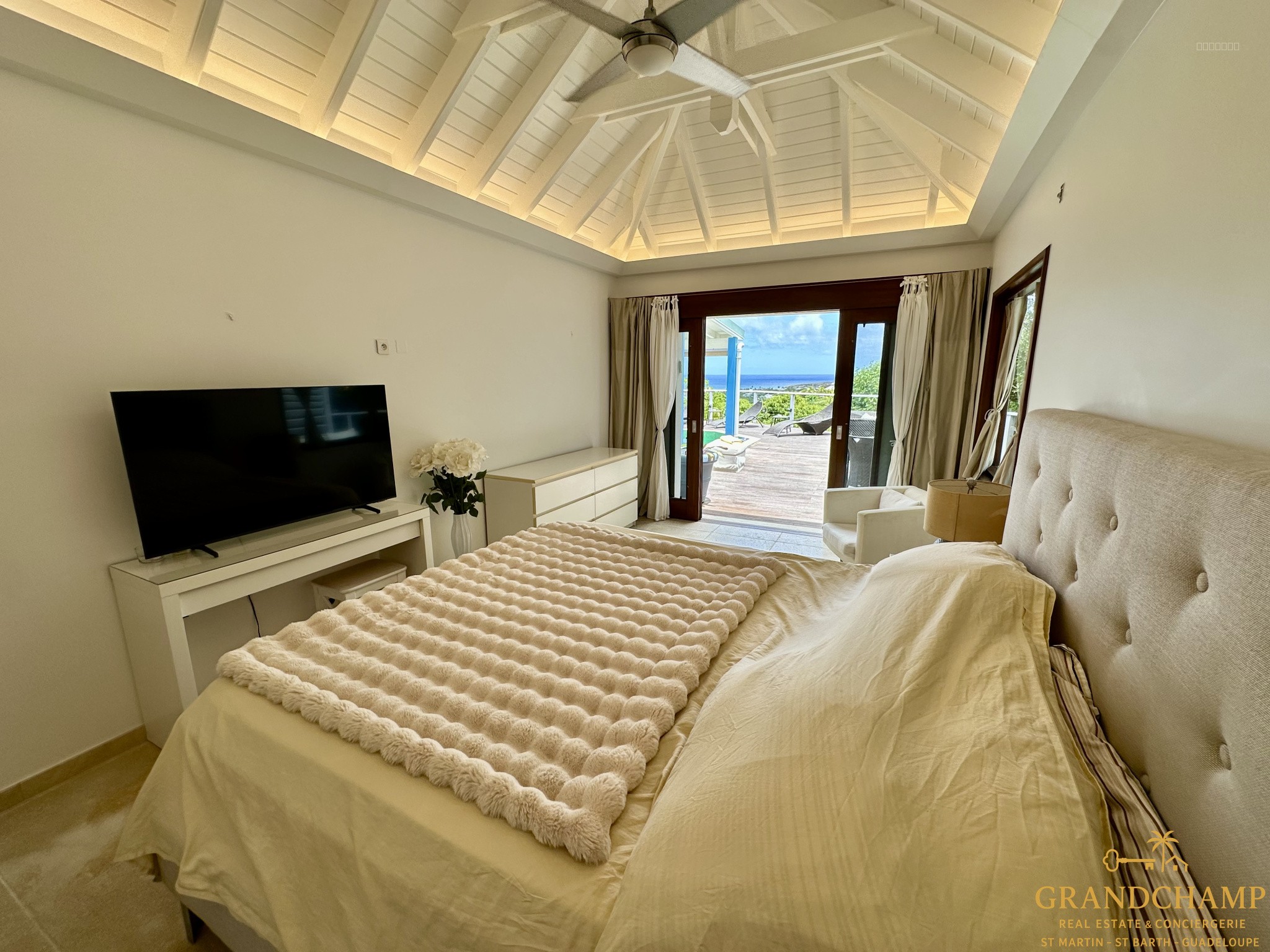 Villa T5 vue mer - Pointe Milou — photo 9