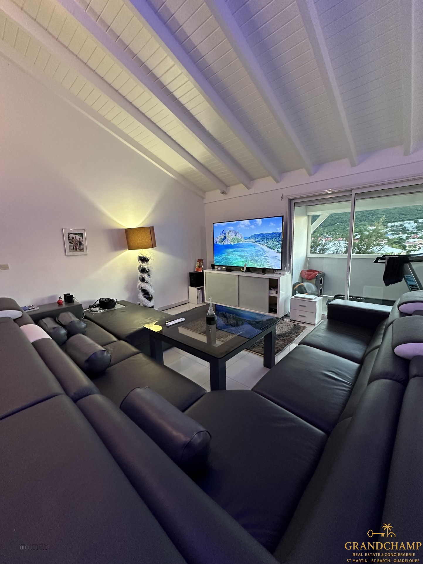 Villa T4 piscine + 2 T2 + T3 (rendement 10%) — photo 12