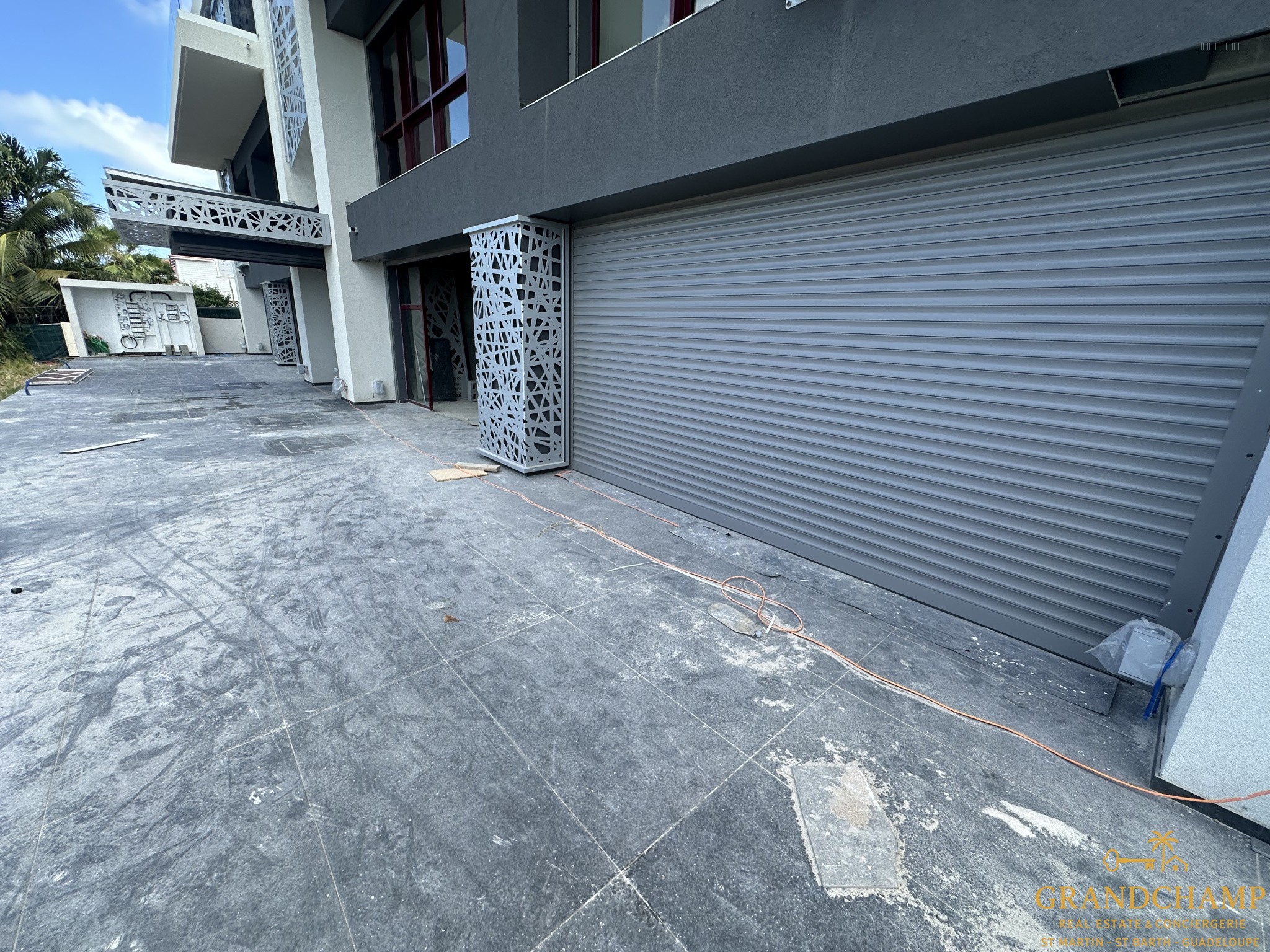 murs commerciaux 116m2 front de mer - marigot — photo 9
