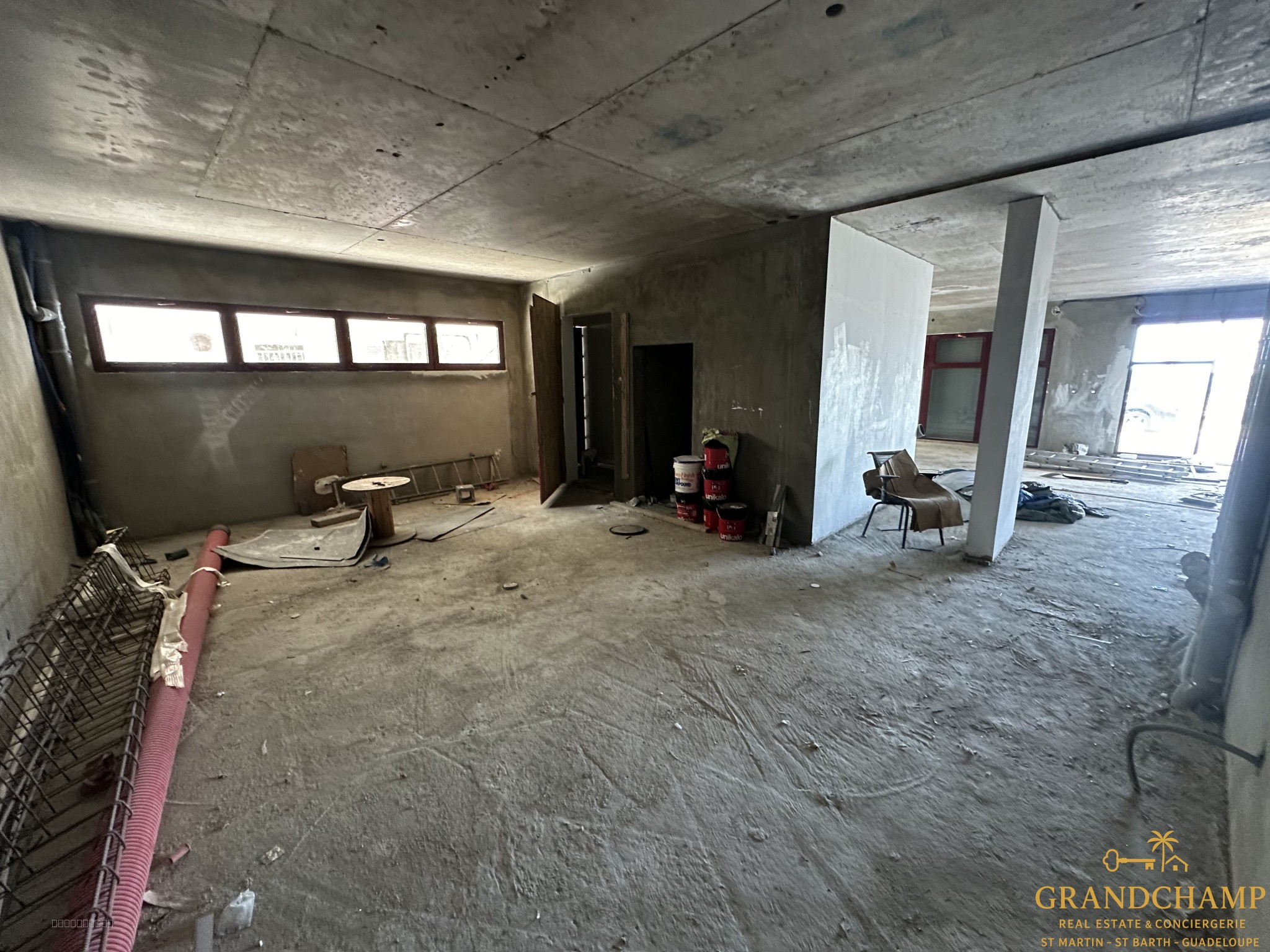 murs commerciaux 116m2 front de mer - marigot — photo 10