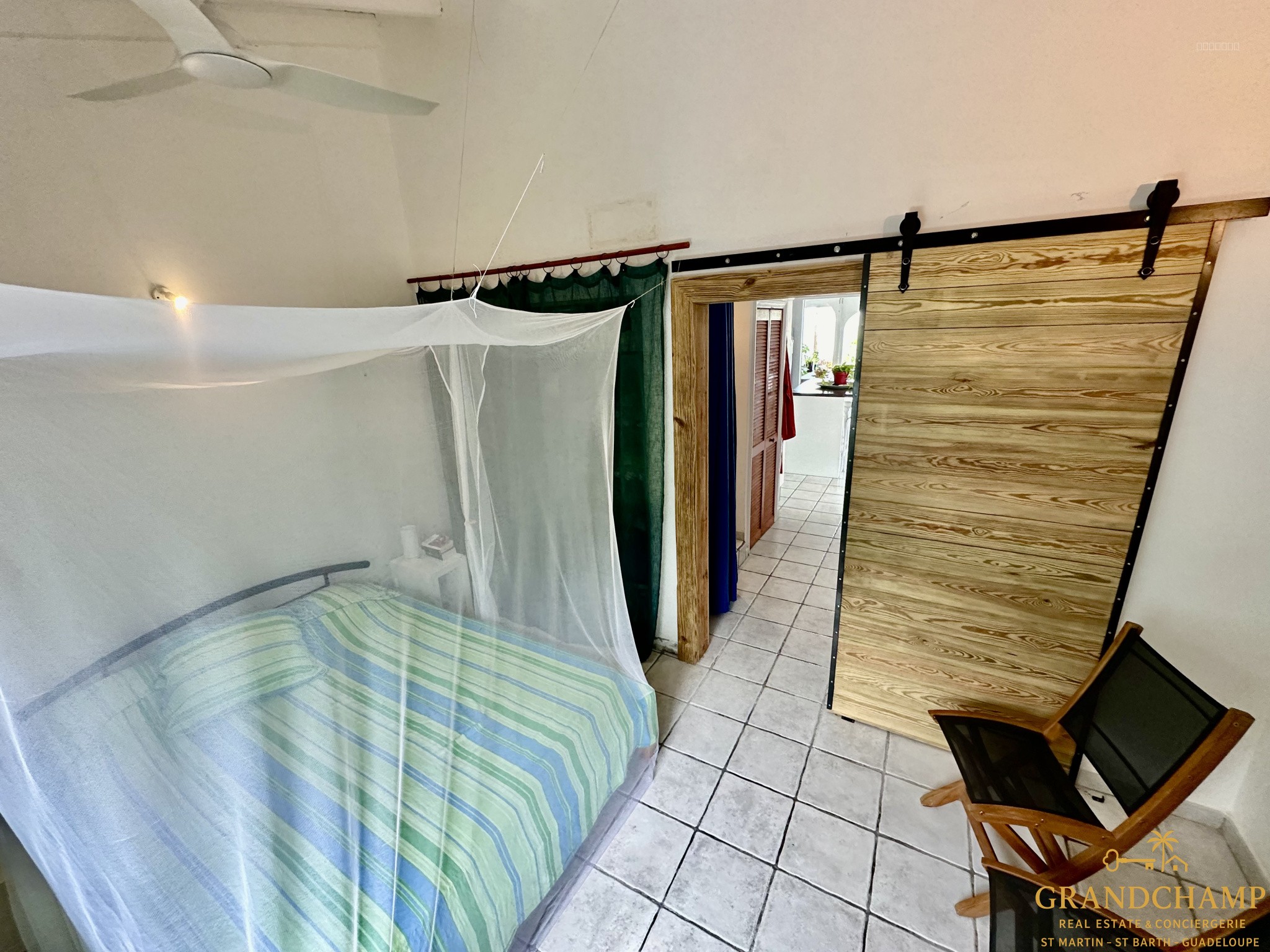 Maison mitoyenne clé en main avec piscine privative   Oyster Pond — photo 11