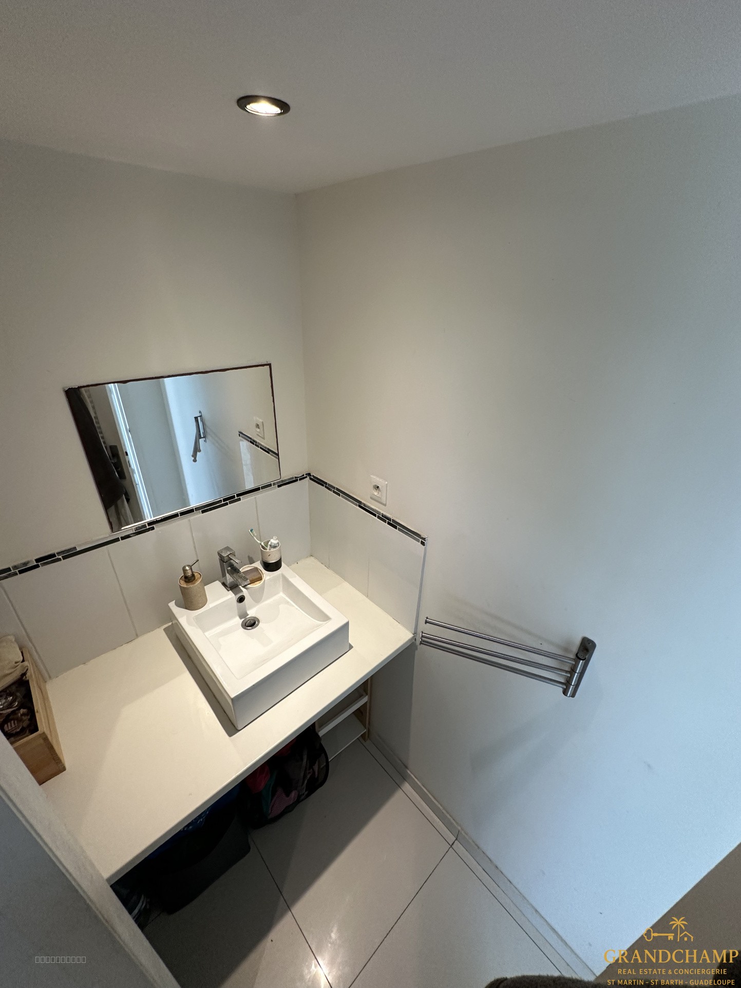 Rez de Jardin T2 - Mont Vernon — photo 16