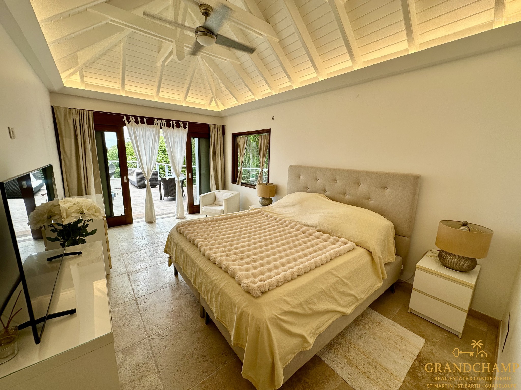 Villa T5 vue mer - Pointe Milou — photo 11