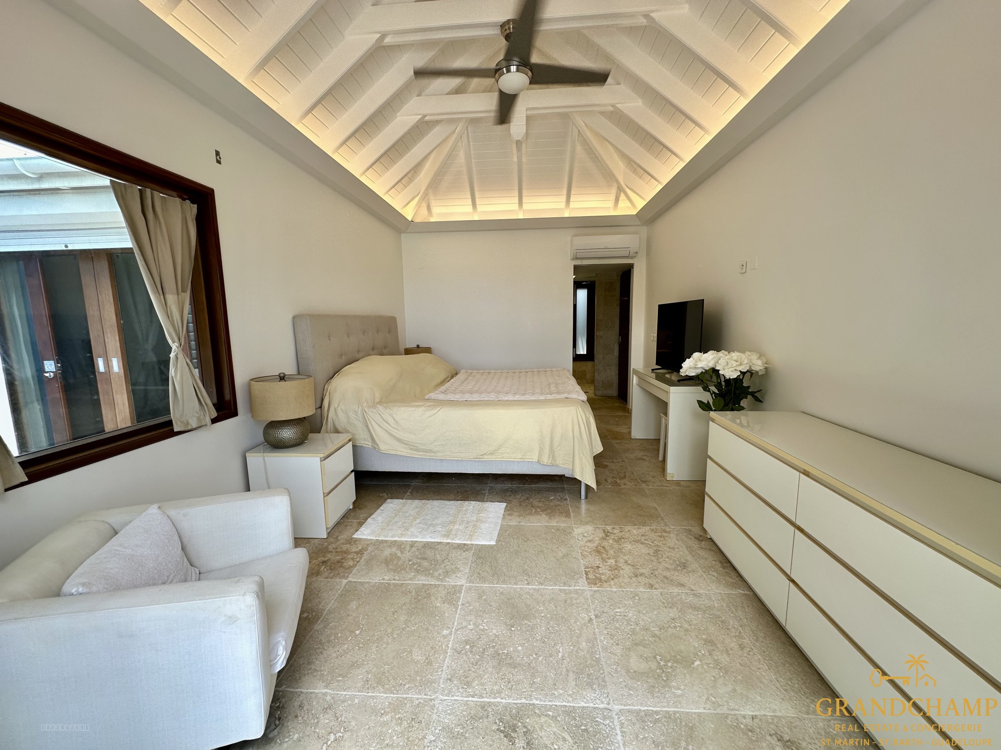 Villa T5 vue mer - Pointe Milou — photo 8