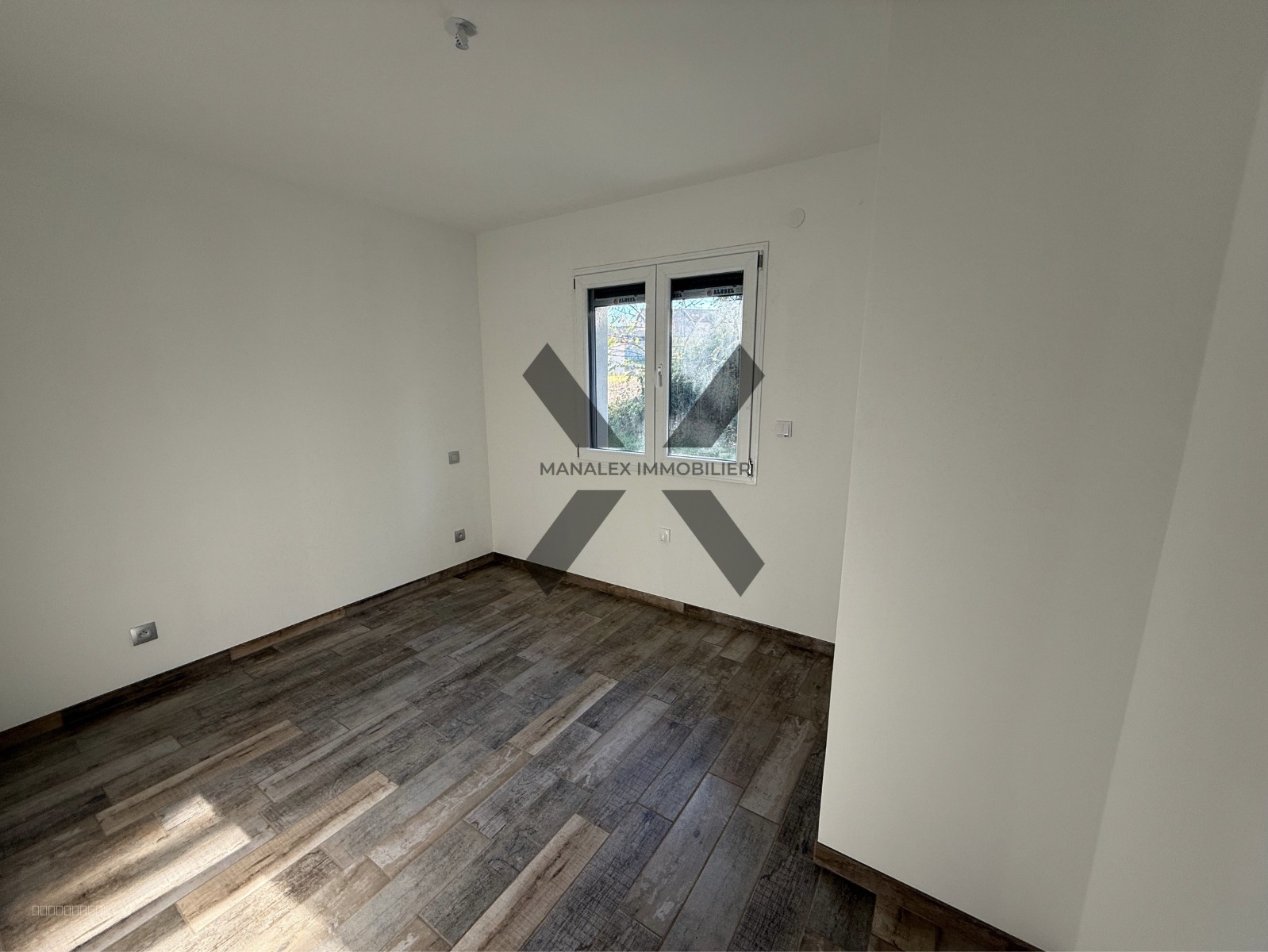 Maison plain-pied Briennon — photo 8